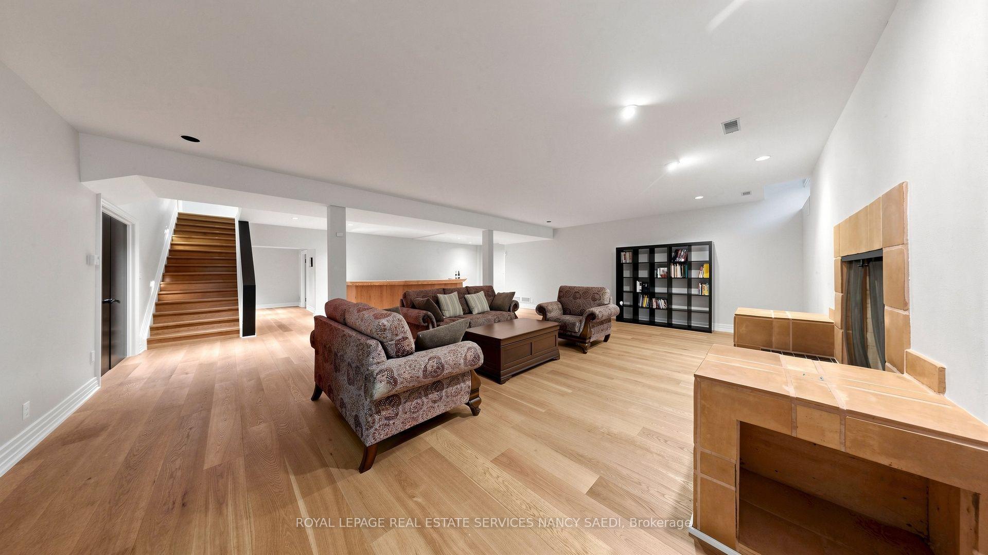 Photo 30 of 5 Abrams Place, North York, St. Andrew-Windfields — HOMEH