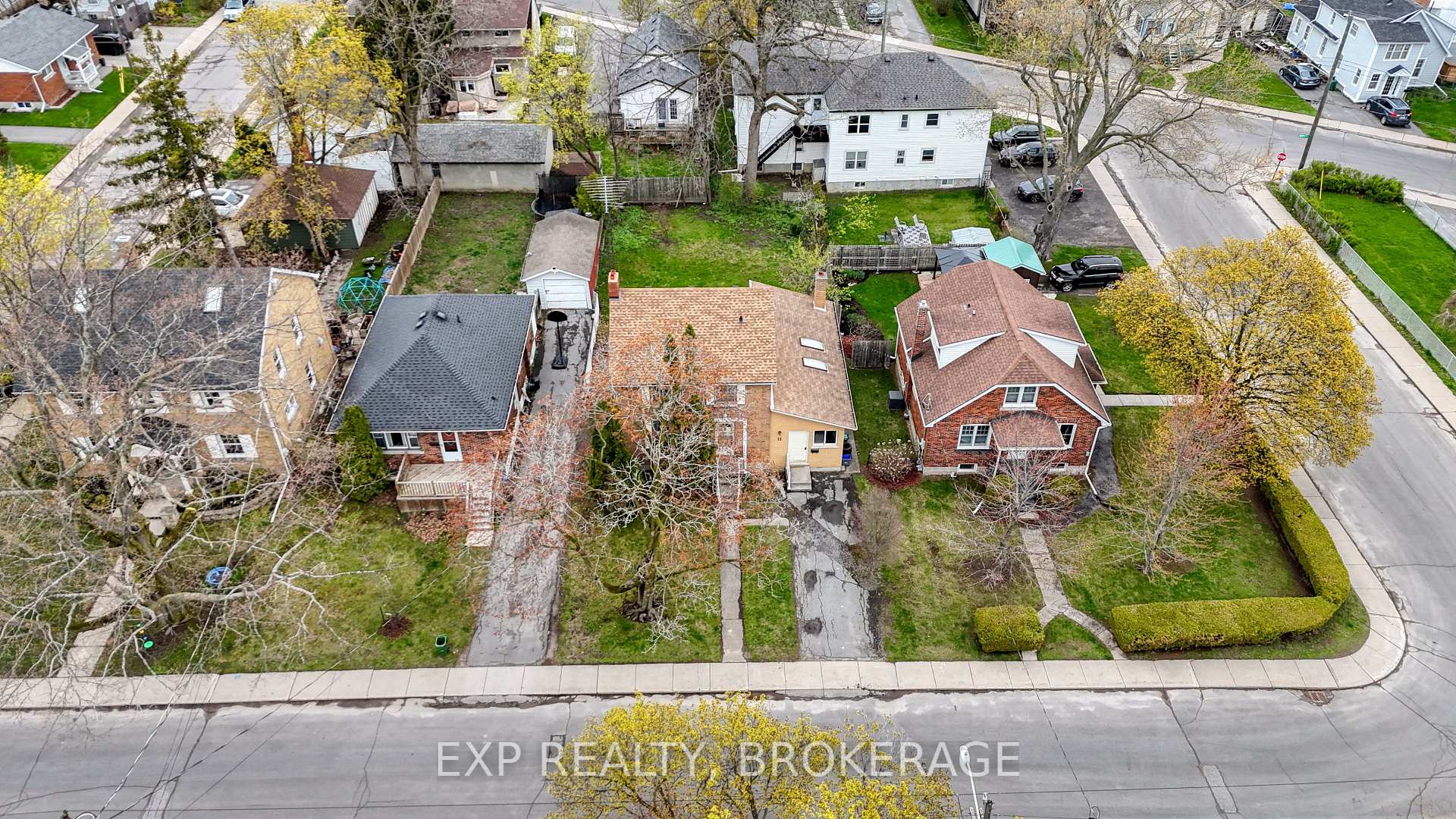 Photo 30 of 11 Carruthers Avenue, Kingston, Central City East — HOMEH