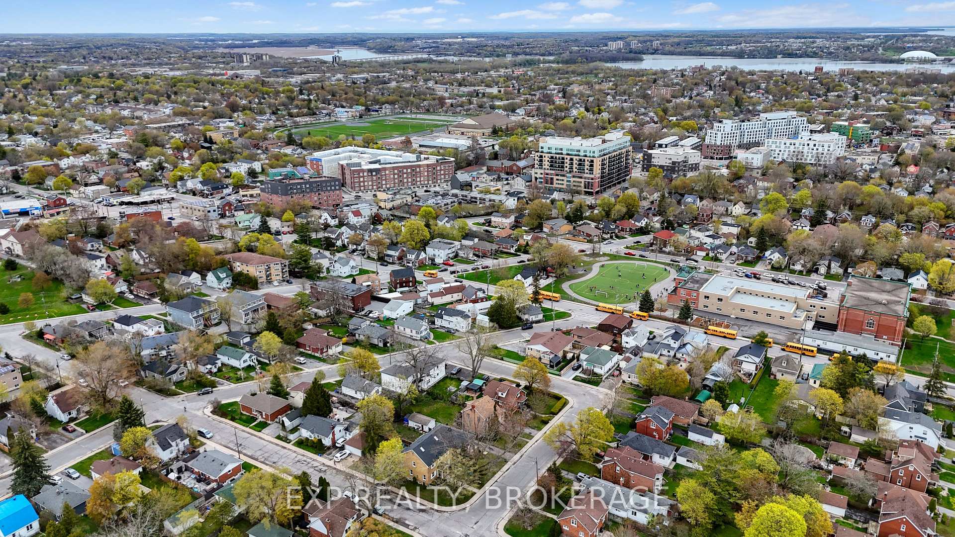 Photo 33 of 11 Carruthers Avenue, Kingston, Central City East — HOMEH