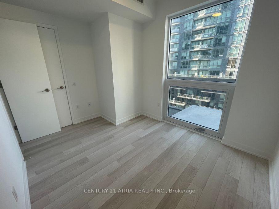 Photo 9 of Unit 608, 39 Roehampton Avenue, Toronto, Mount Pleasant West — HOMEH