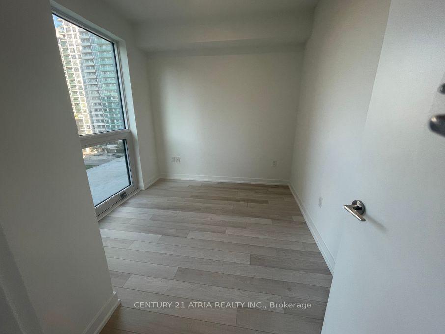 Photo 14 of Unit 608, 39 Roehampton Avenue, Toronto, Mount Pleasant West — HOMEH