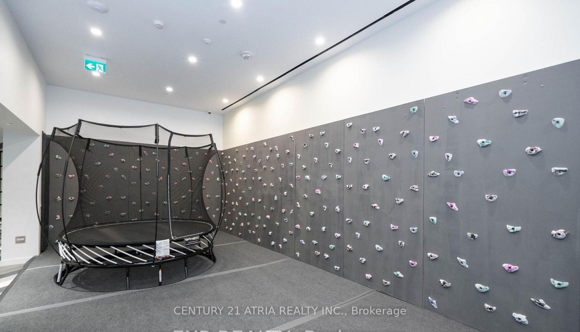 Photo 24 of Unit 608, 39 Roehampton Avenue, Toronto, Mount Pleasant West — HOMEH