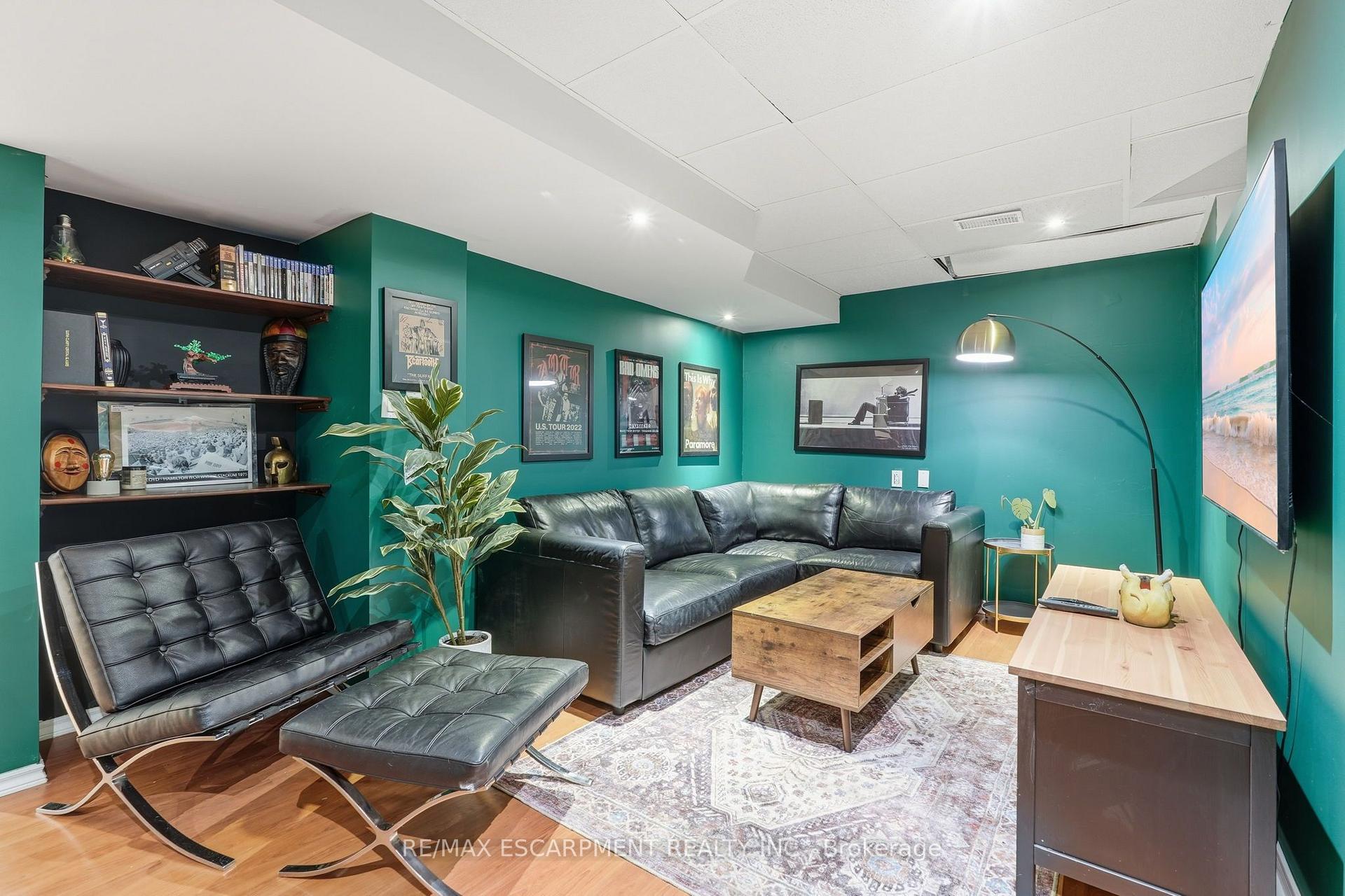 Photo 29 of 141 Cleghorn Drive, Hamilton, Binbrook — HOMEH