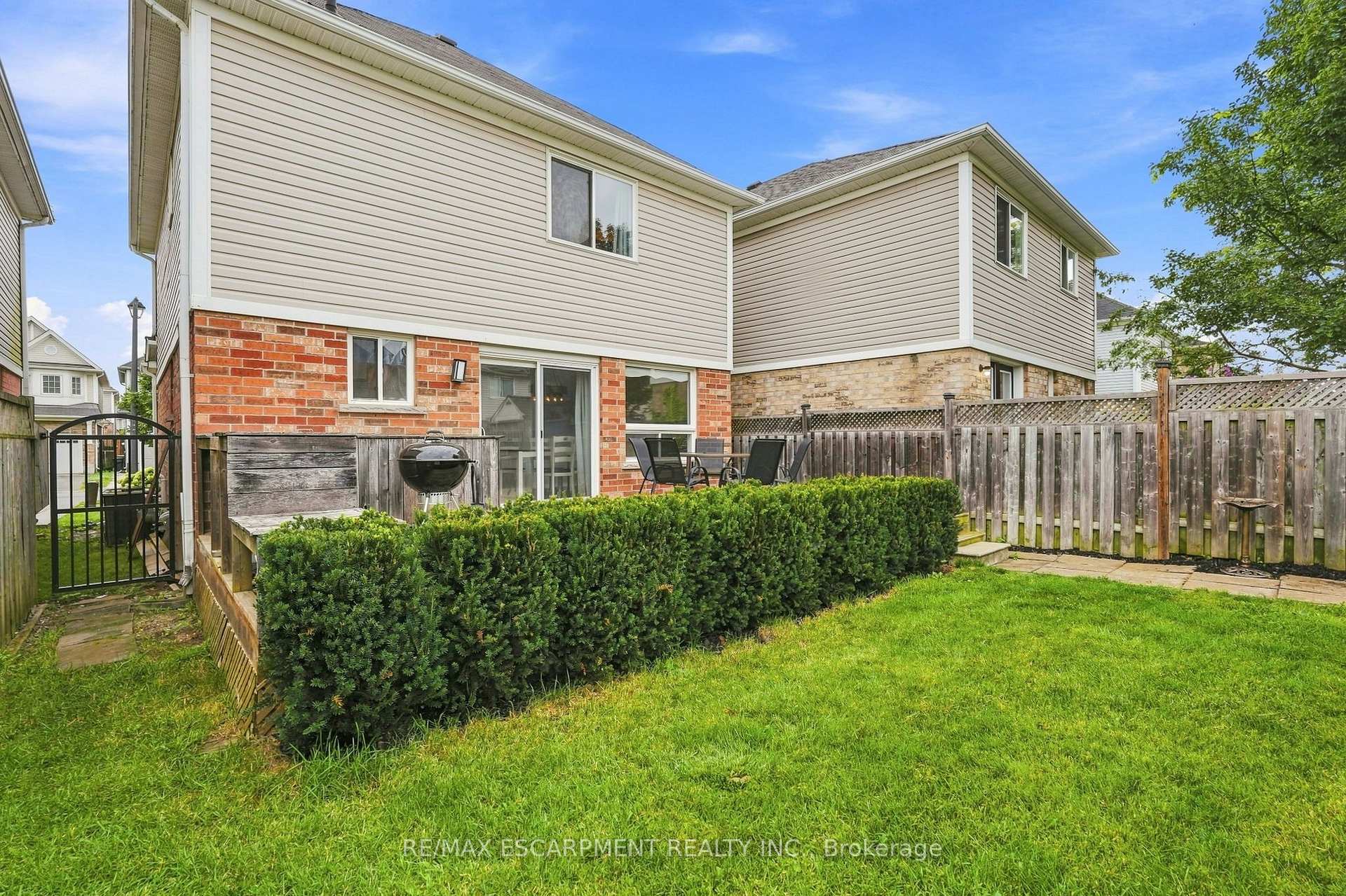 Photo 36 of 141 Cleghorn Drive, Hamilton, Binbrook — HOMEH