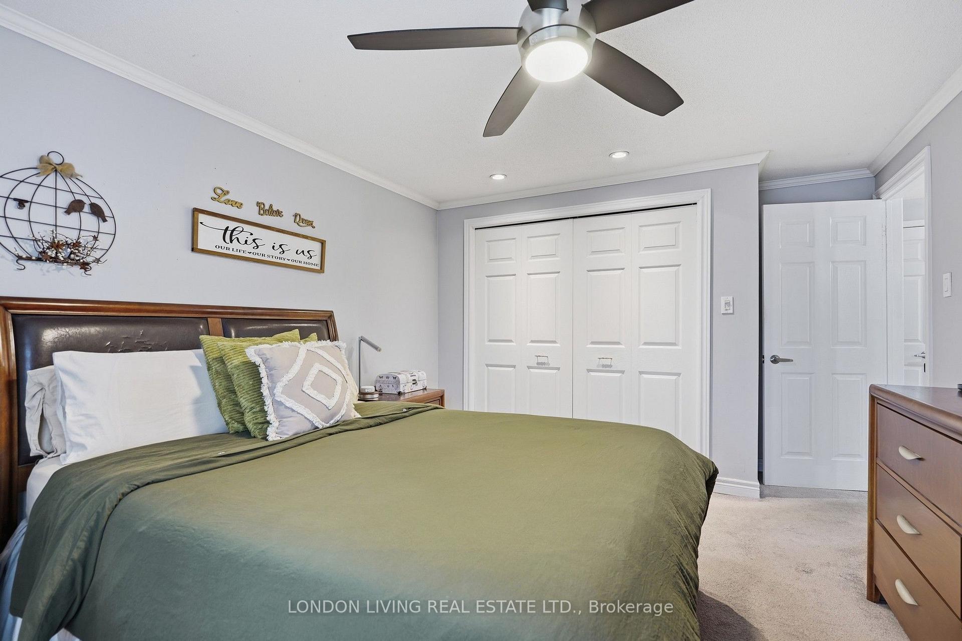 Photo 20 of 91 St Clair Court, London, South O — HOMEH