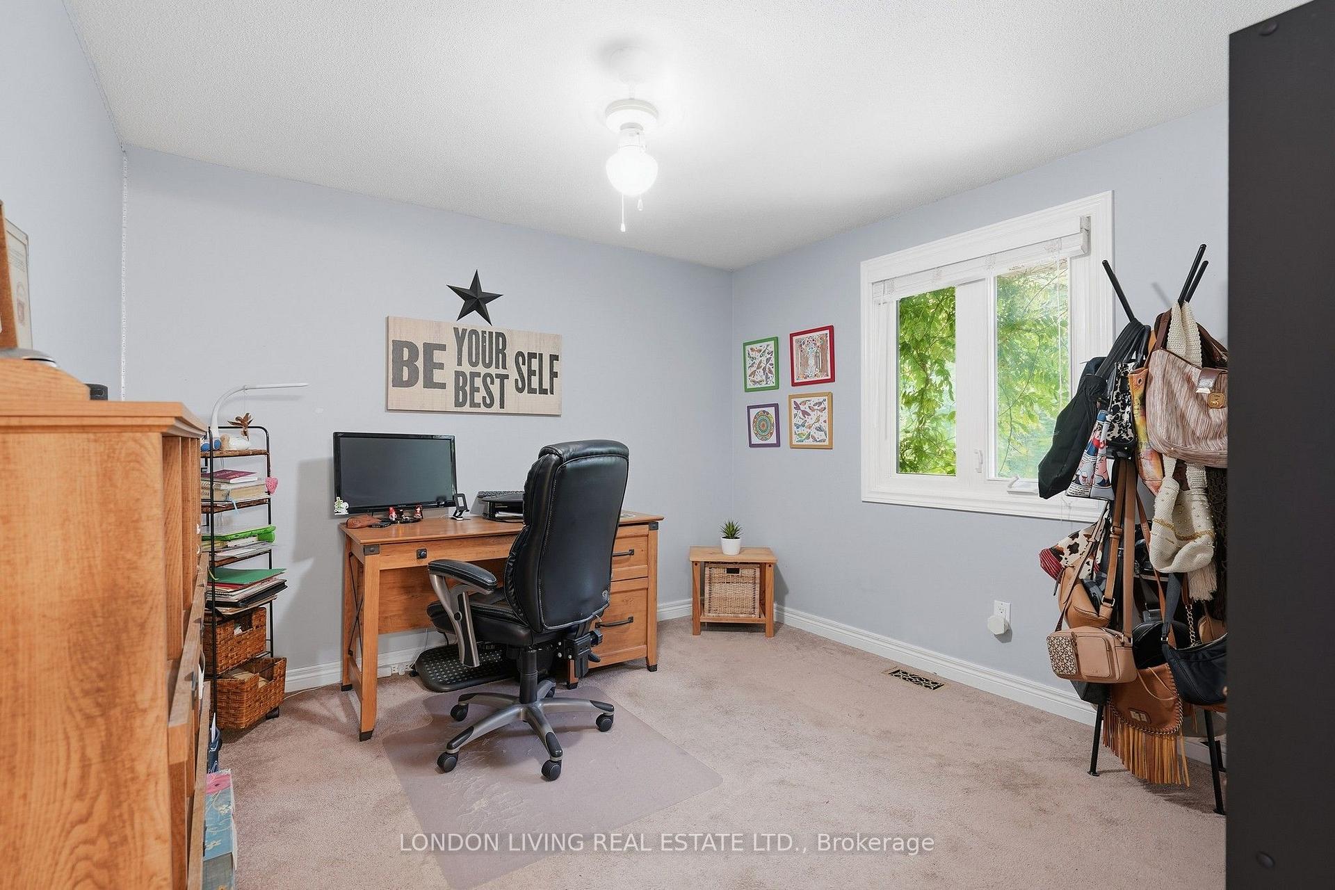 Photo 23 of 91 St Clair Court, London, South O — HOMEH