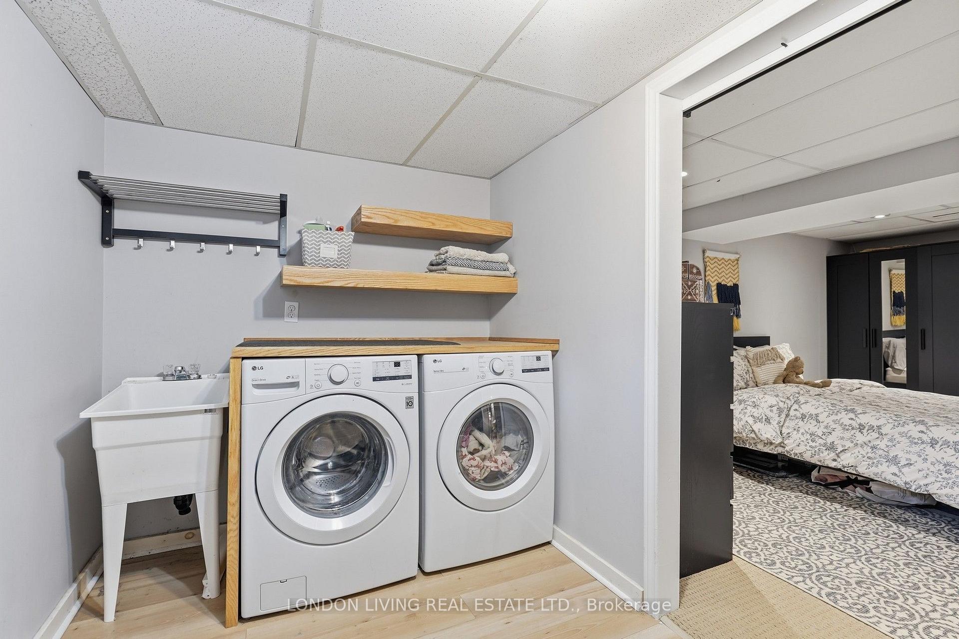 Photo 31 of 91 St Clair Court, London, South O — HOMEH