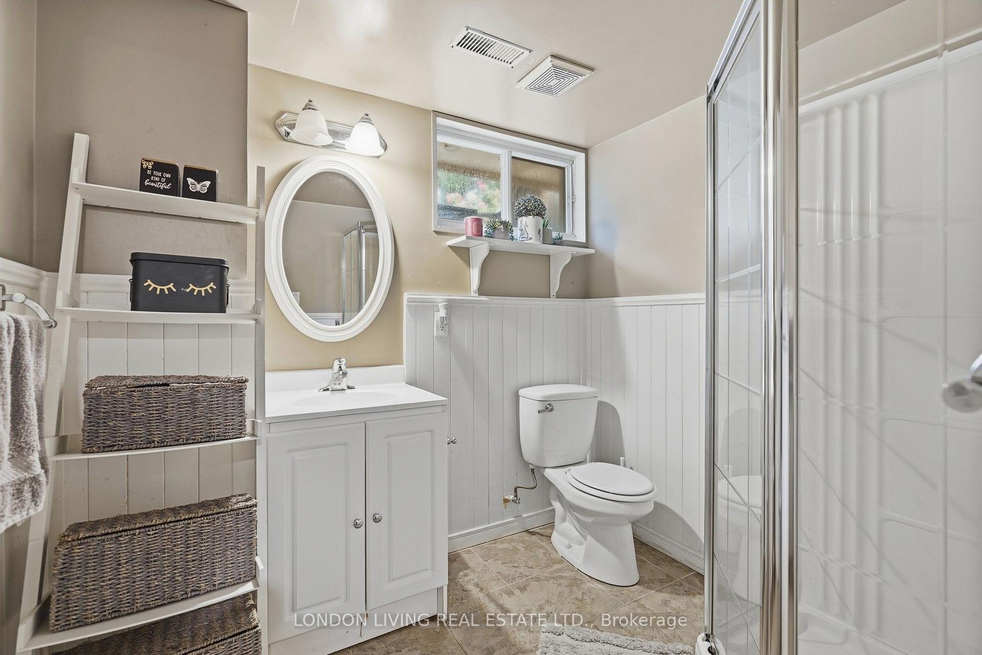 Photo 30 of 91 St Clair Court, London, South O — HOMEH