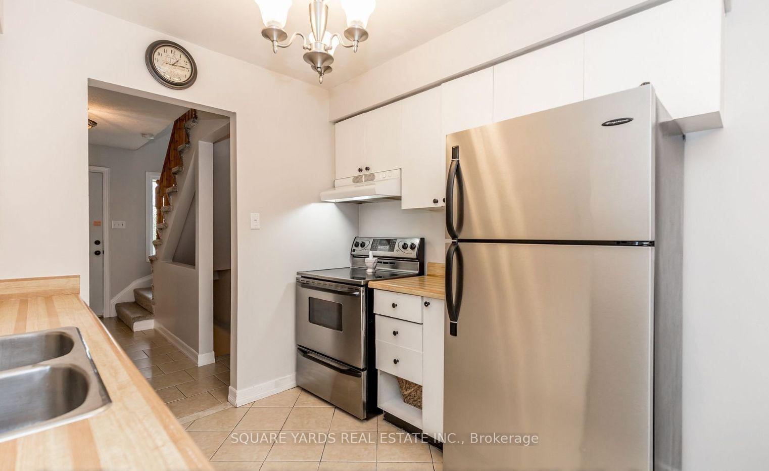 Photo 7 of 50 Radenhurst Crescent, Barrie, Grove East — HOMEH