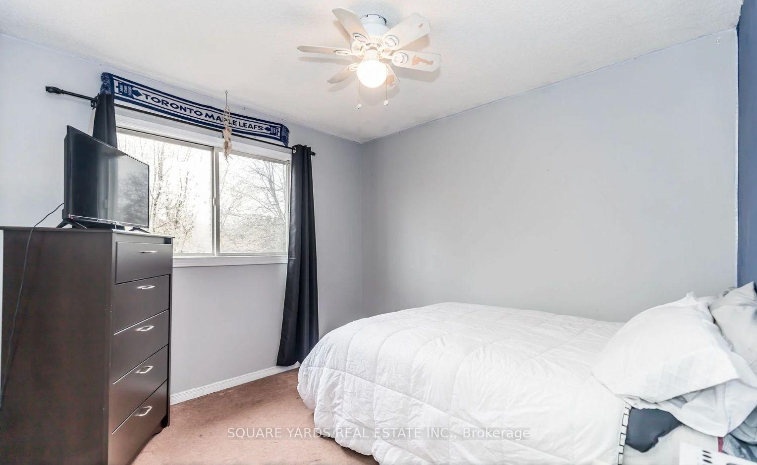Photo 12 of 50 Radenhurst Crescent, Barrie, Grove East — HOMEH