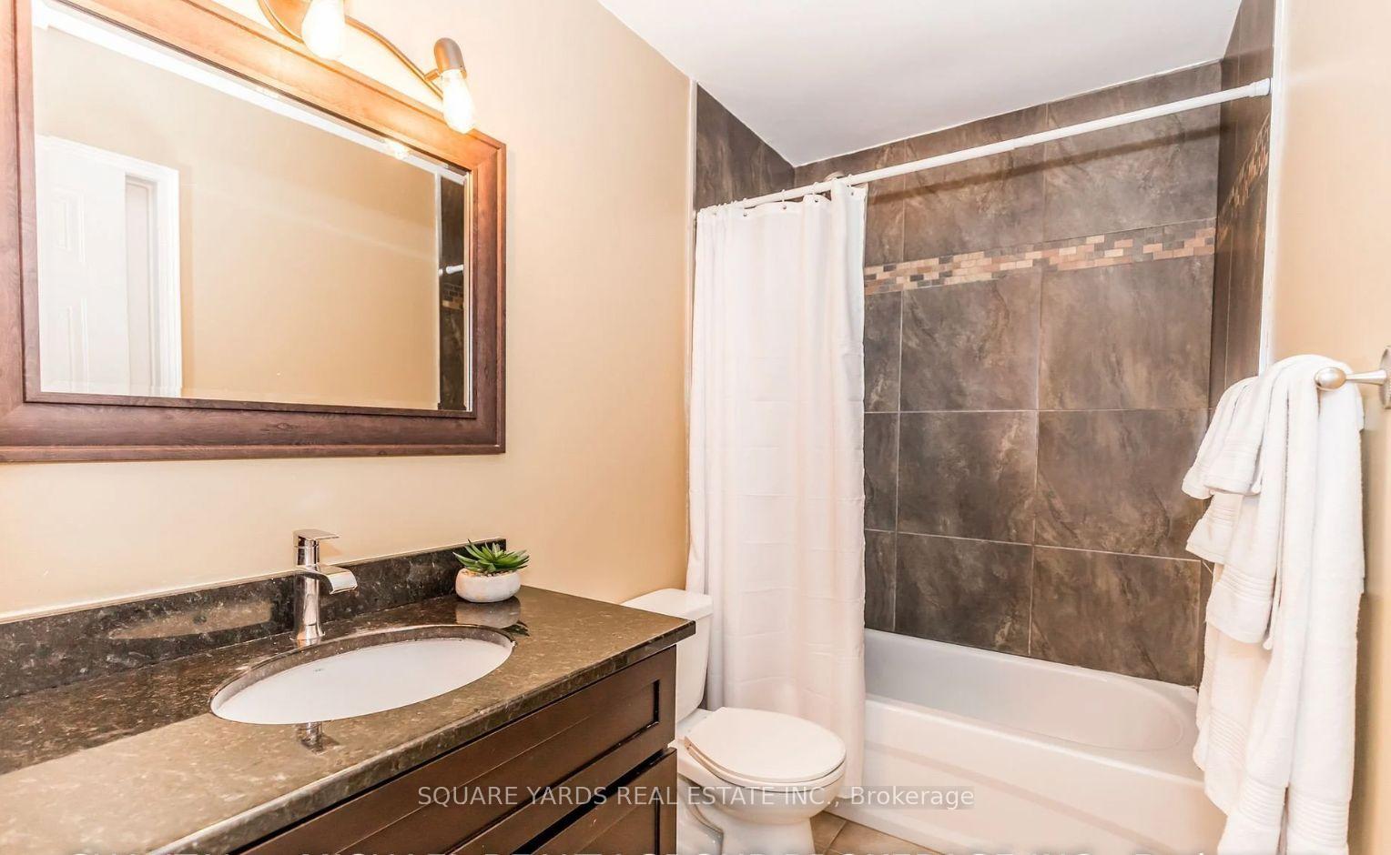 Photo 13 of 50 Radenhurst Crescent, Barrie, Grove East — HOMEH