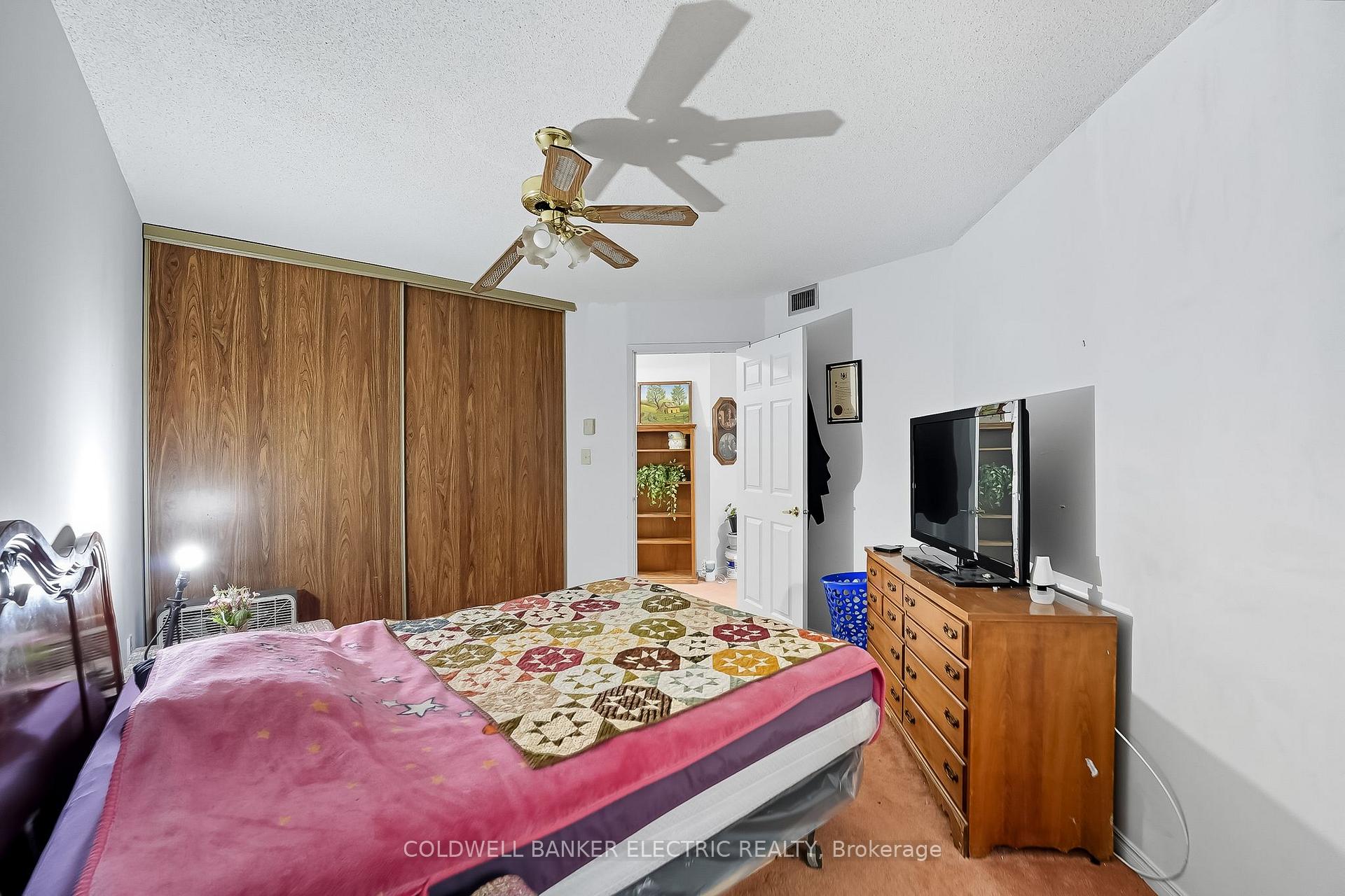 Photo 17 of Unit 301, 1 Heritage Way, Kawartha Lakes, Lindsay — HOMEH