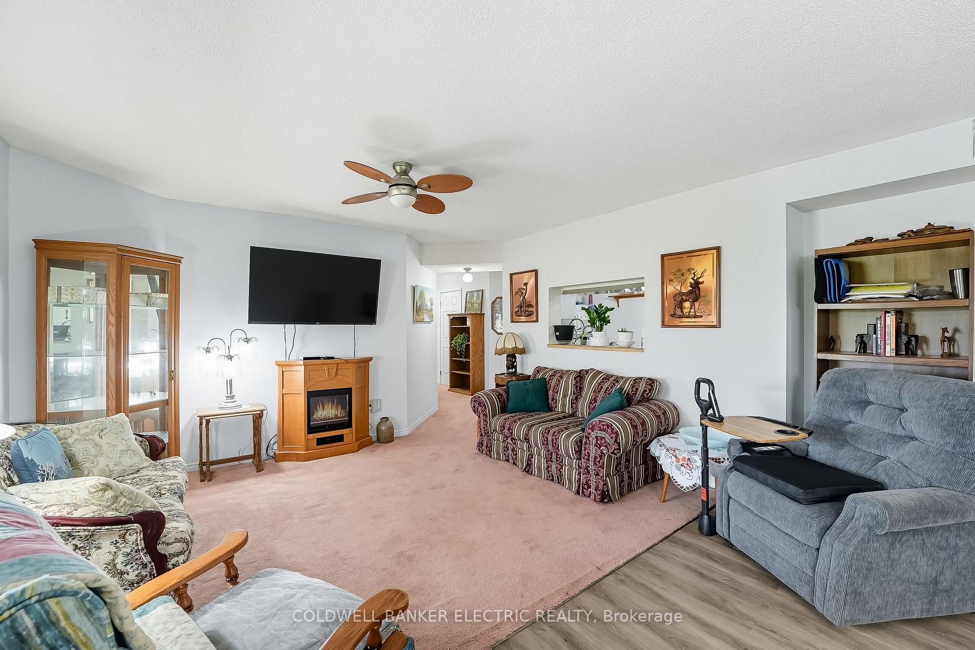 Photo 23 of Unit 301, 1 Heritage Way, Kawartha Lakes, Lindsay — HOMEH