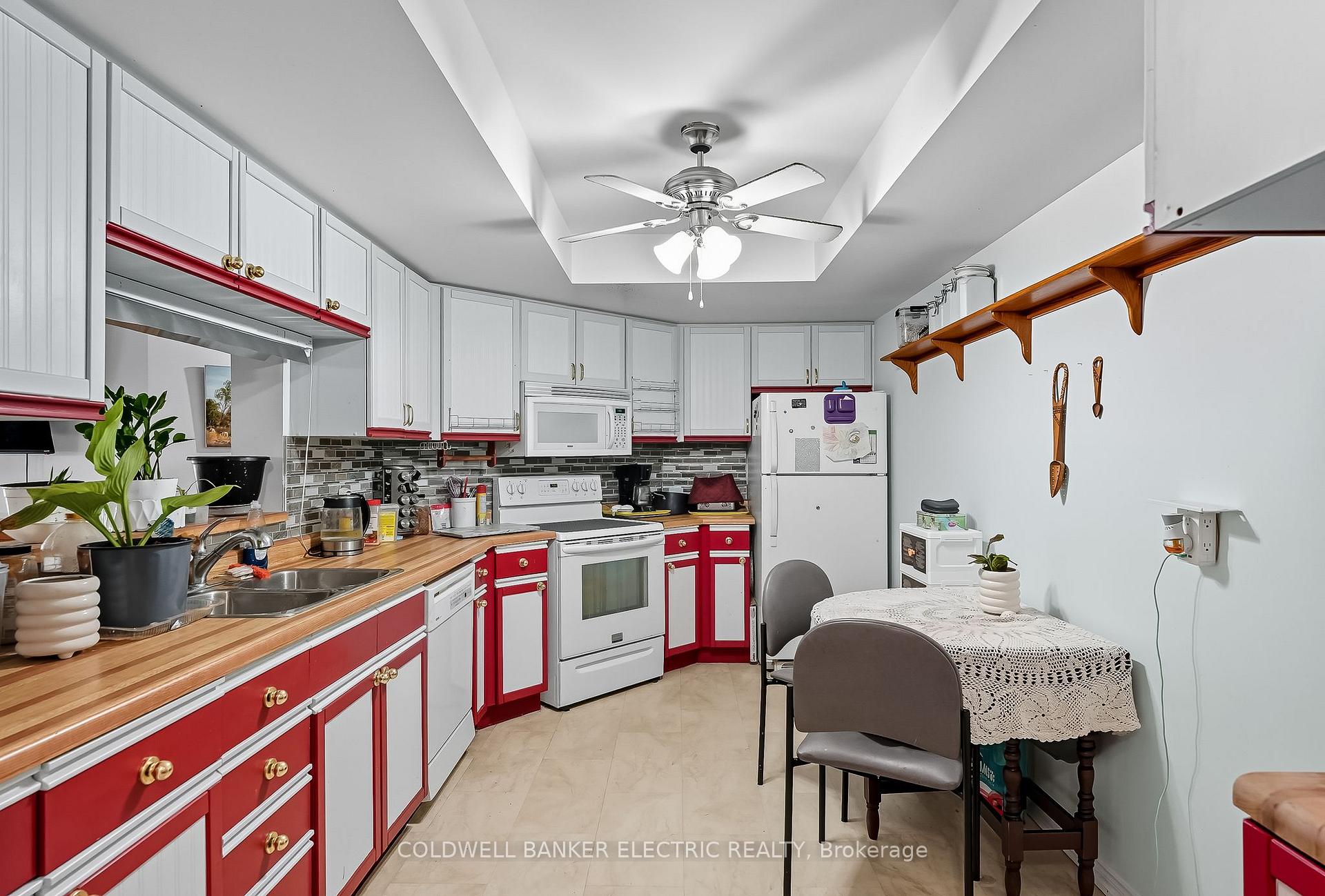 Photo 31 of Unit 301, 1 Heritage Way, Kawartha Lakes, Lindsay — HOMEH