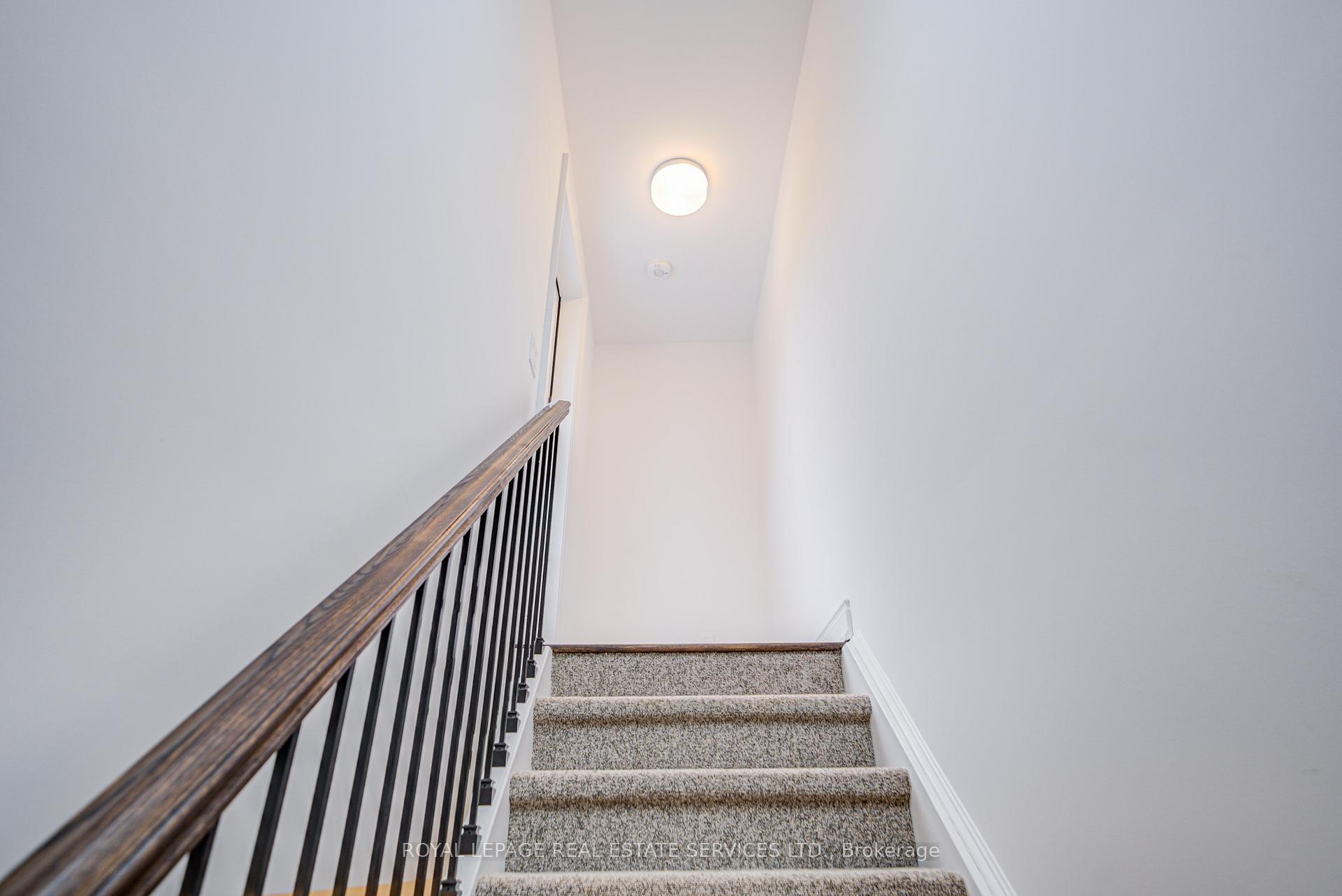 Photo 37 of Unit 47, 30 Lunar Crescent, Mississauga, Streetsville — HOMEH