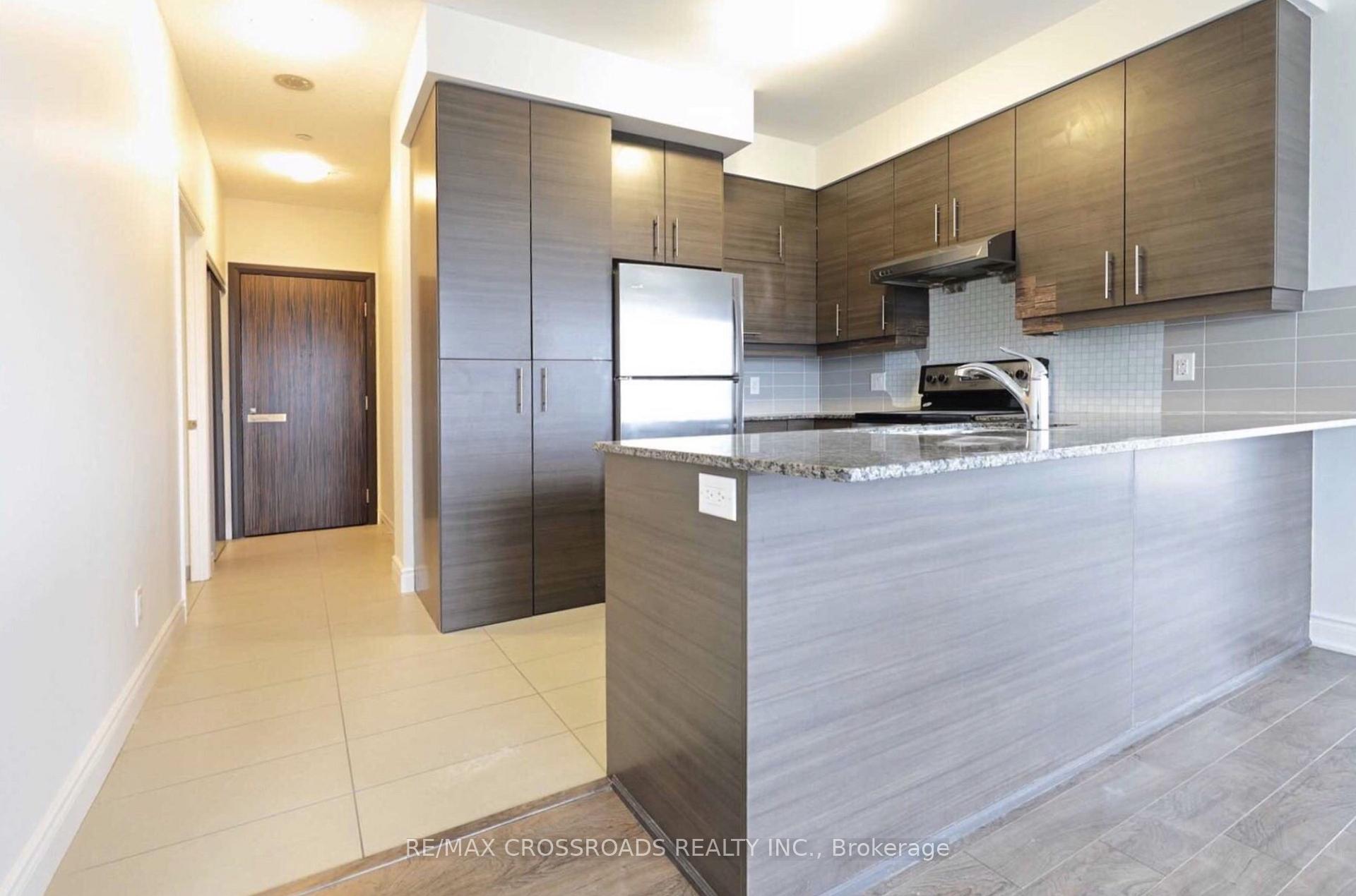 Photo 3 of Unit 906, 325 South Park Road, Markham, Commerce Valley — HOMEH