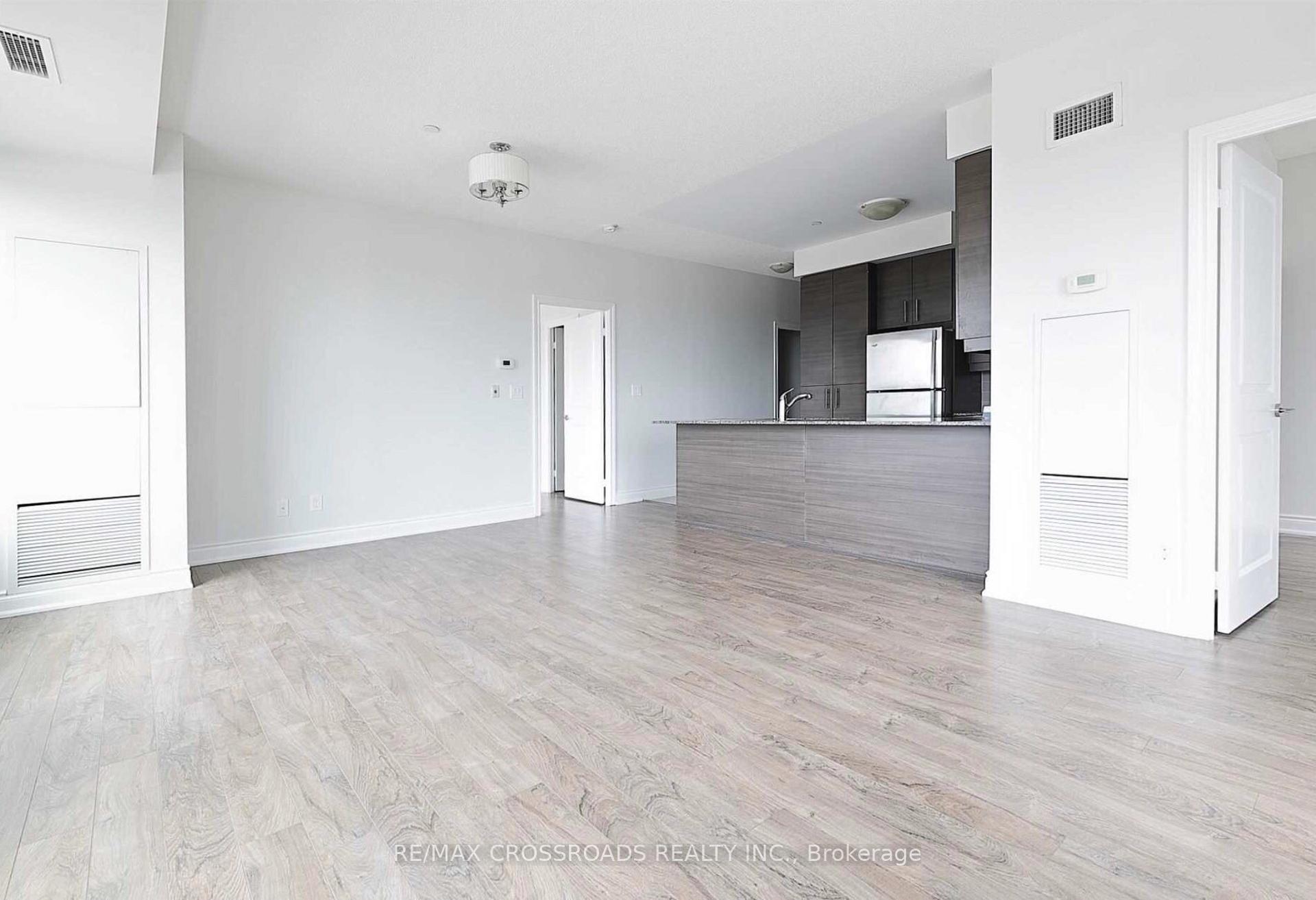 Photo 4 of Unit 906, 325 South Park Road, Markham, Commerce Valley — HOMEH