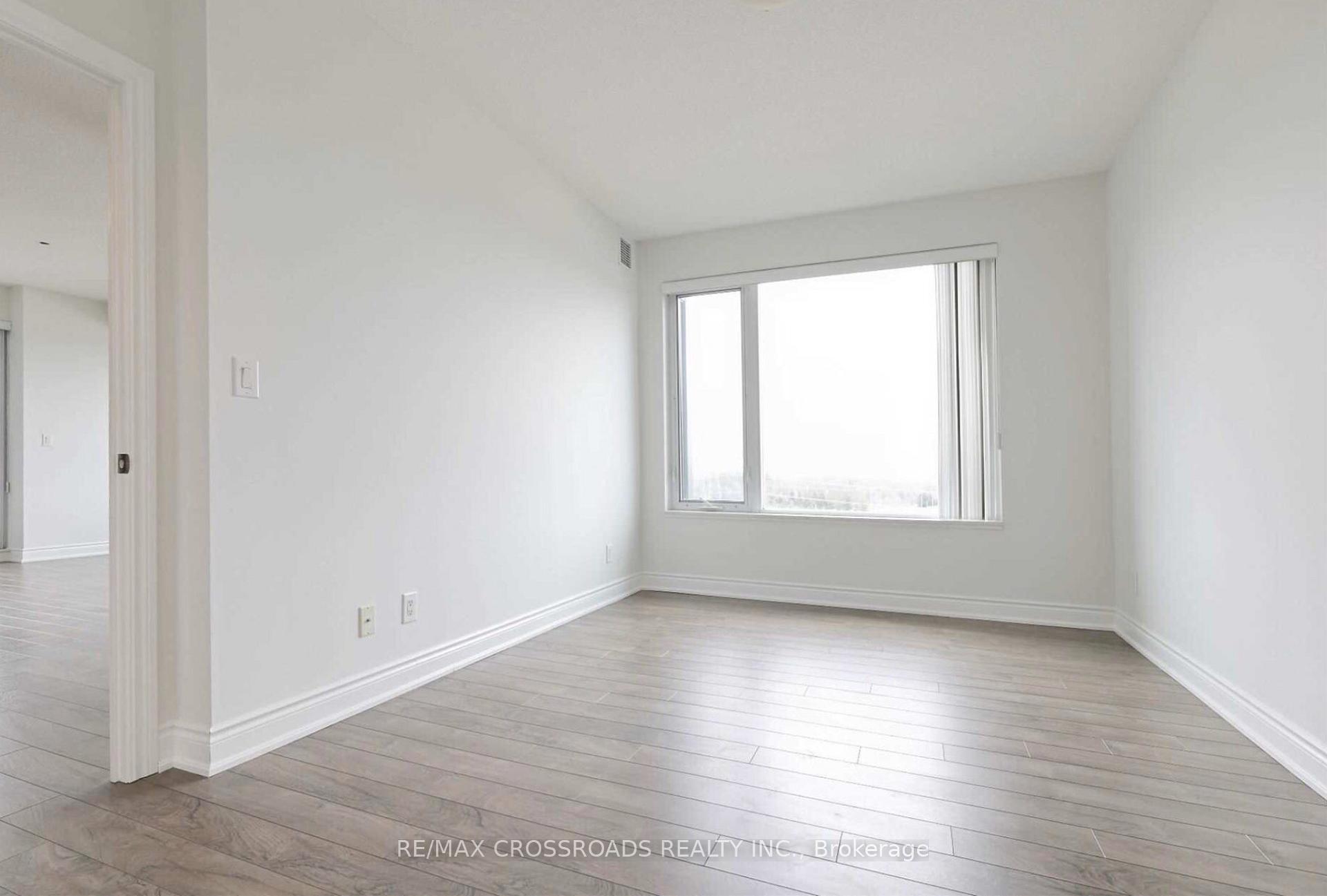 Photo 7 of Unit 906, 325 South Park Road, Markham, Commerce Valley — HOMEH