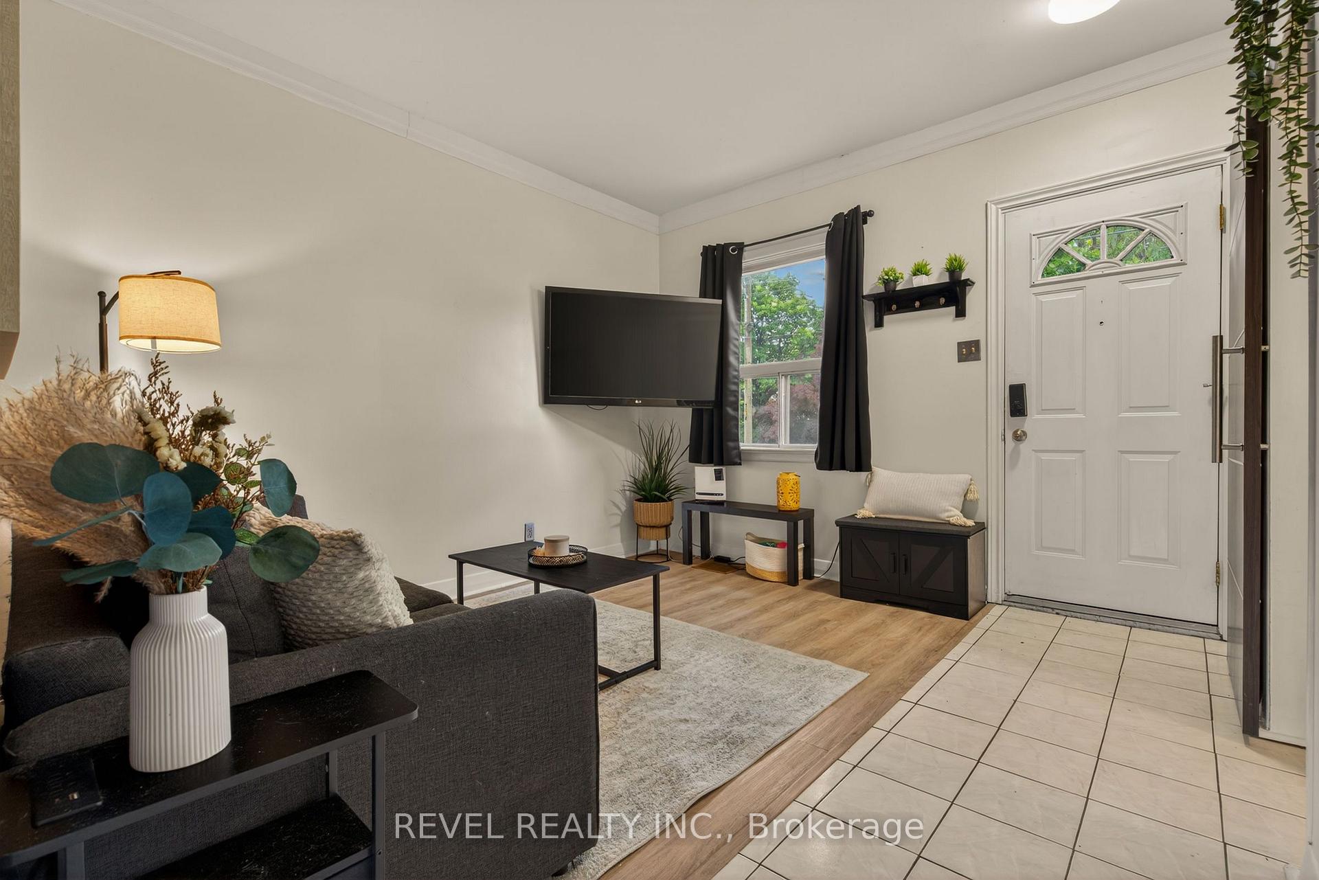 Photo 6 of 153 Ferrie Street E, Hamilton, North End — HOMEH