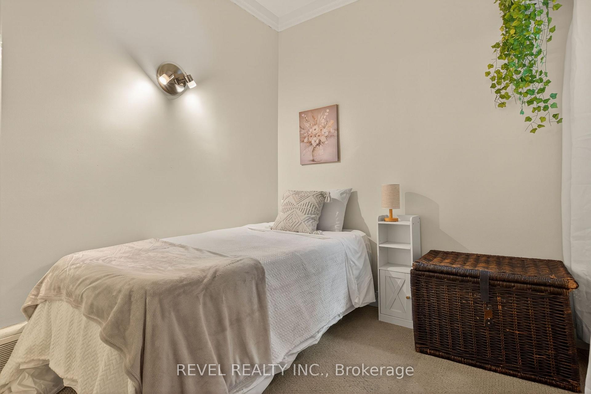 Photo 26 of 153 Ferrie Street E, Hamilton, North End — HOMEH