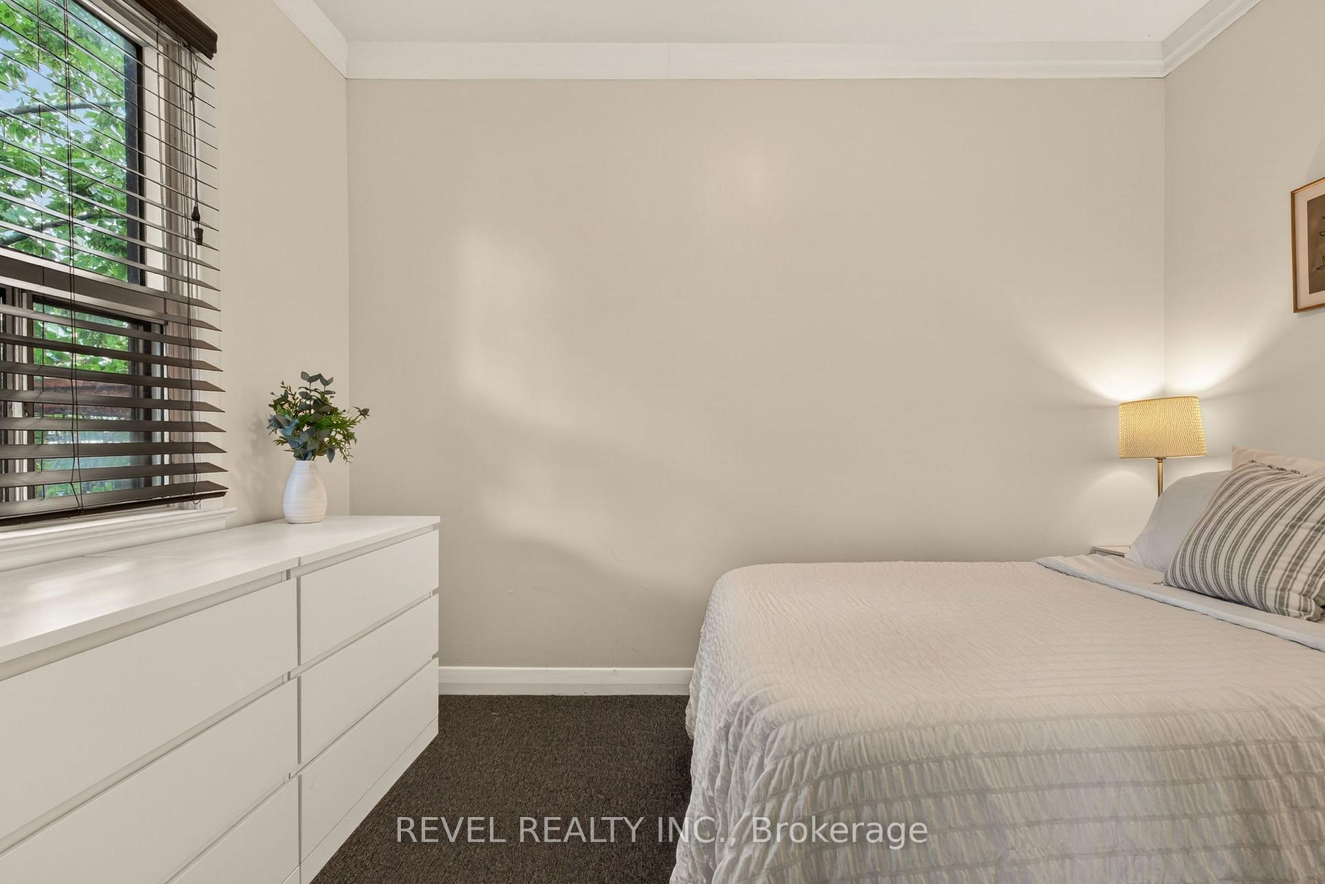 Photo 30 of 153 Ferrie Street E, Hamilton, North End — HOMEH