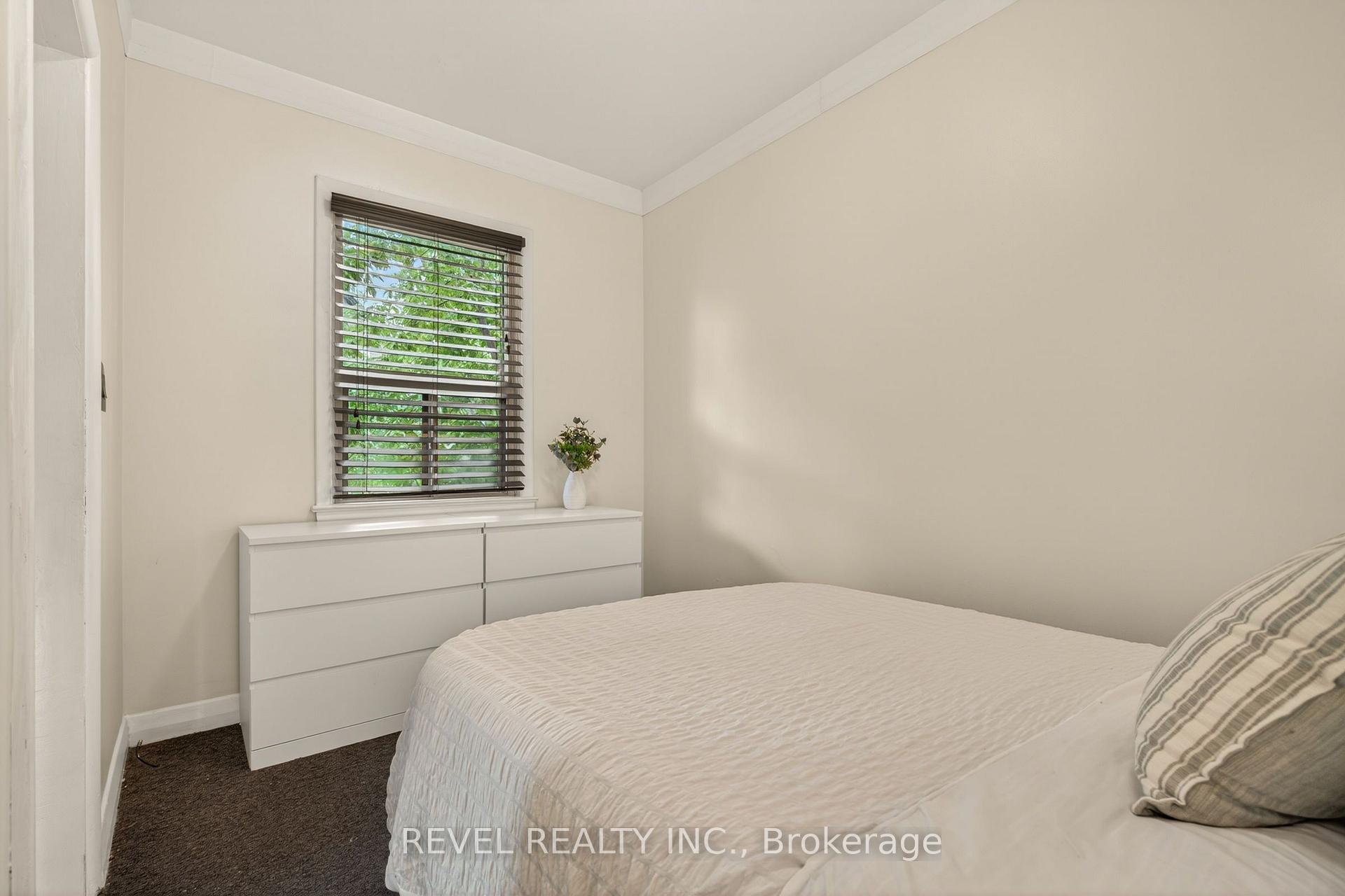 Photo 34 of 153 Ferrie Street E, Hamilton, North End — HOMEH