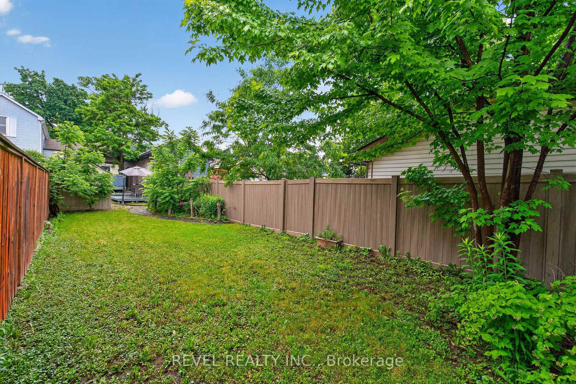 Photo 49 of 153 Ferrie Street E, Hamilton, North End — HOMEH