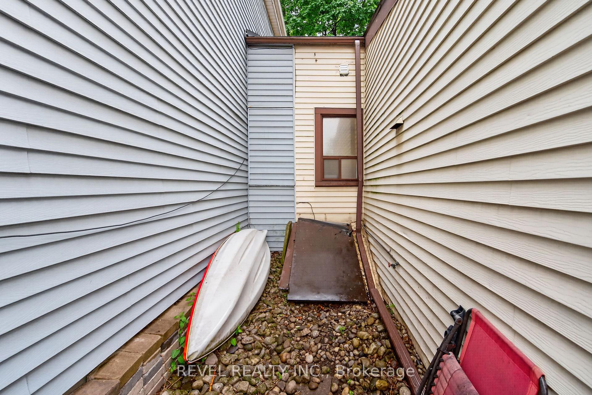 Photo 50 of 153 Ferrie Street E, Hamilton, North End — HOMEH