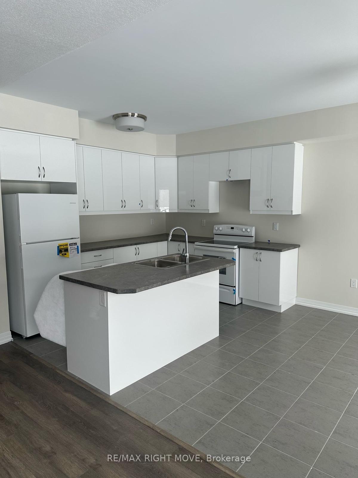 Photo 8 of 3022 Sandy Acres Avenue, Severn, West Shore — HOMEH