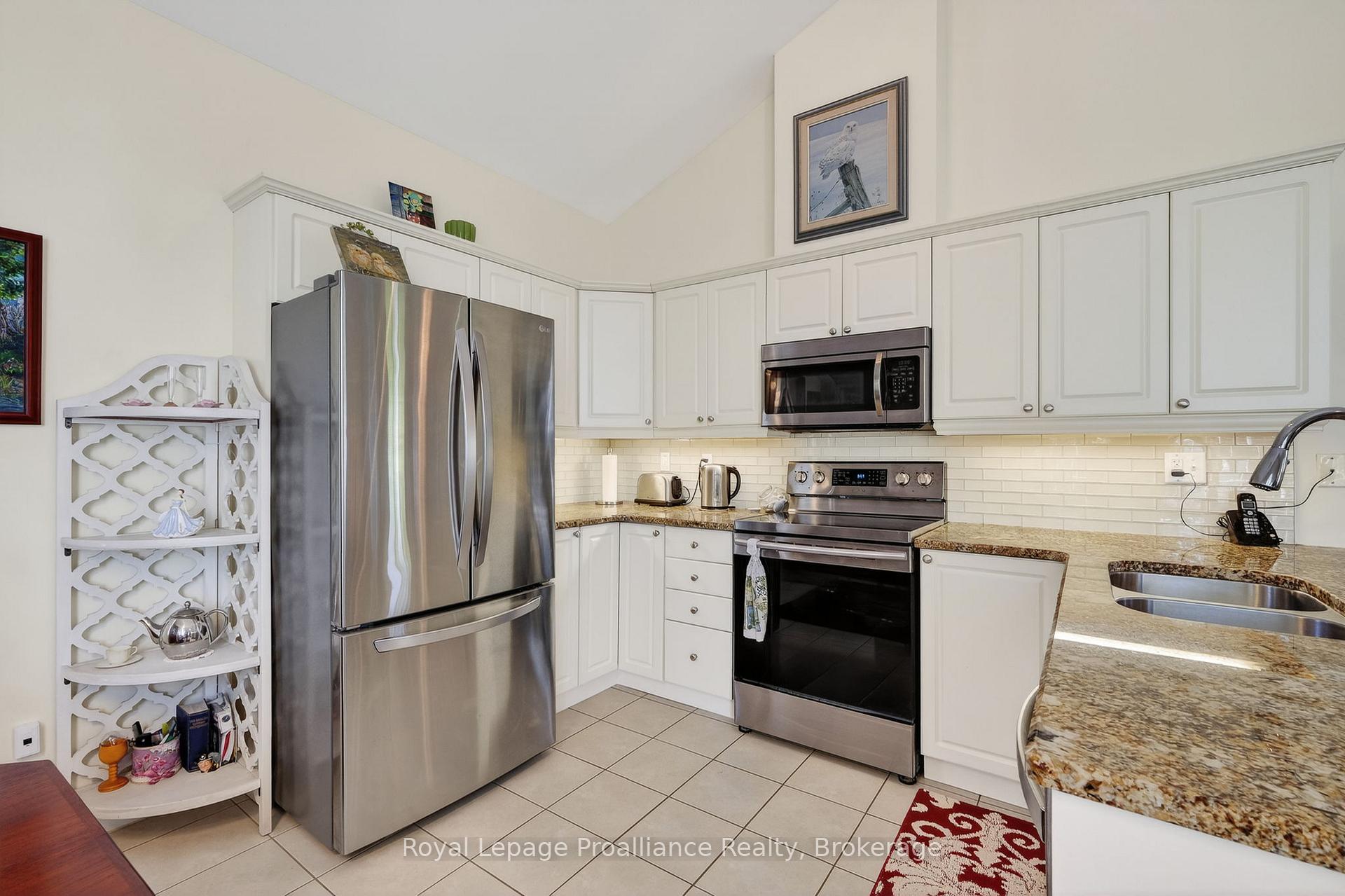 Photo 15 of Unit 402, 325 Densmore Road, Cobourg — HOMEH