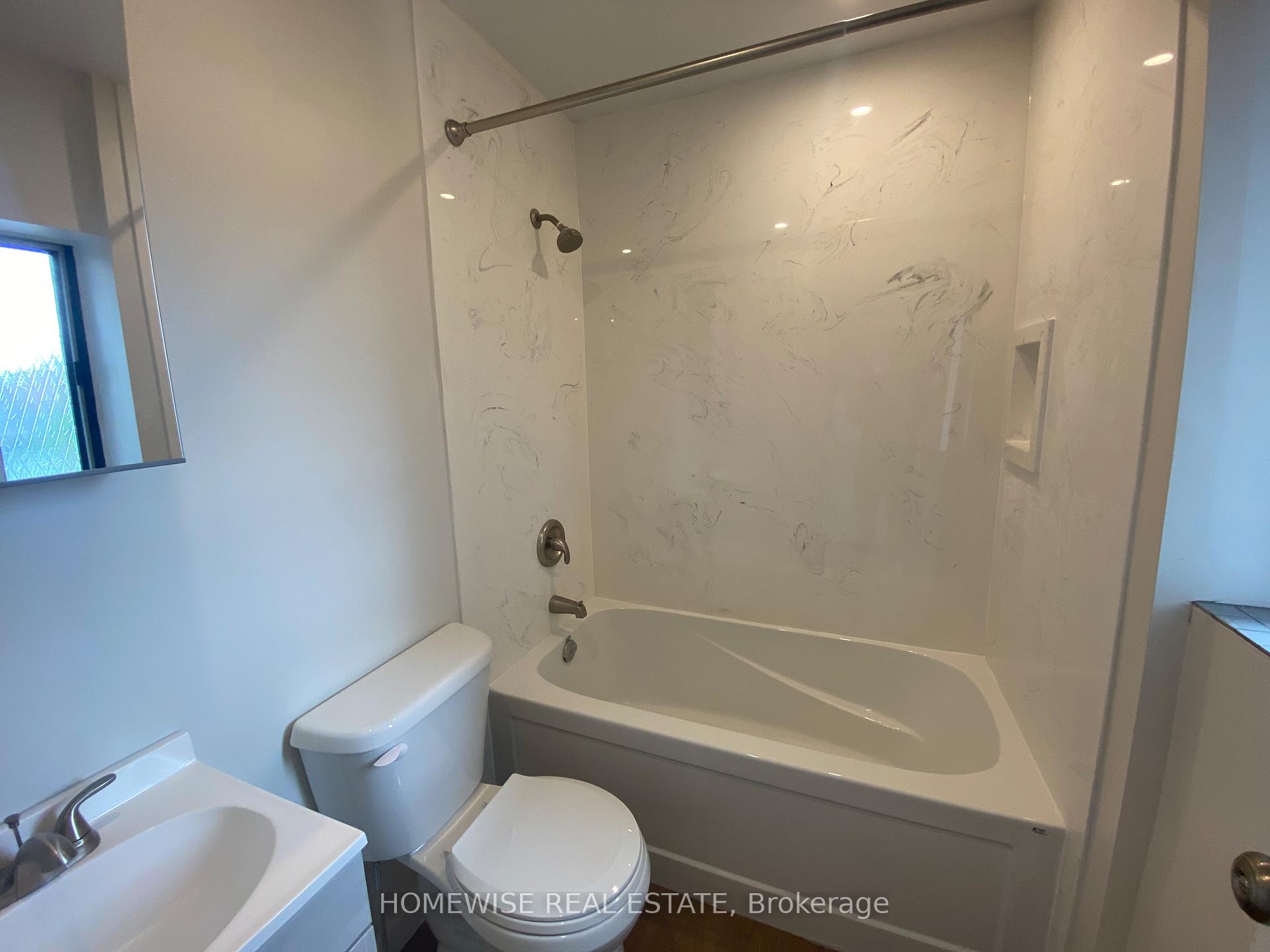 Photo 9 of Unit 302, 5 High Park Boulevard, Toronto, High Park-Swansea — HOMEH