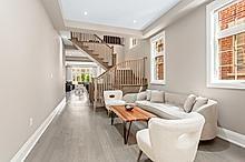 Photo 3 of 12 John Henry Street, Vaughan, Kleinburg — HOMEH