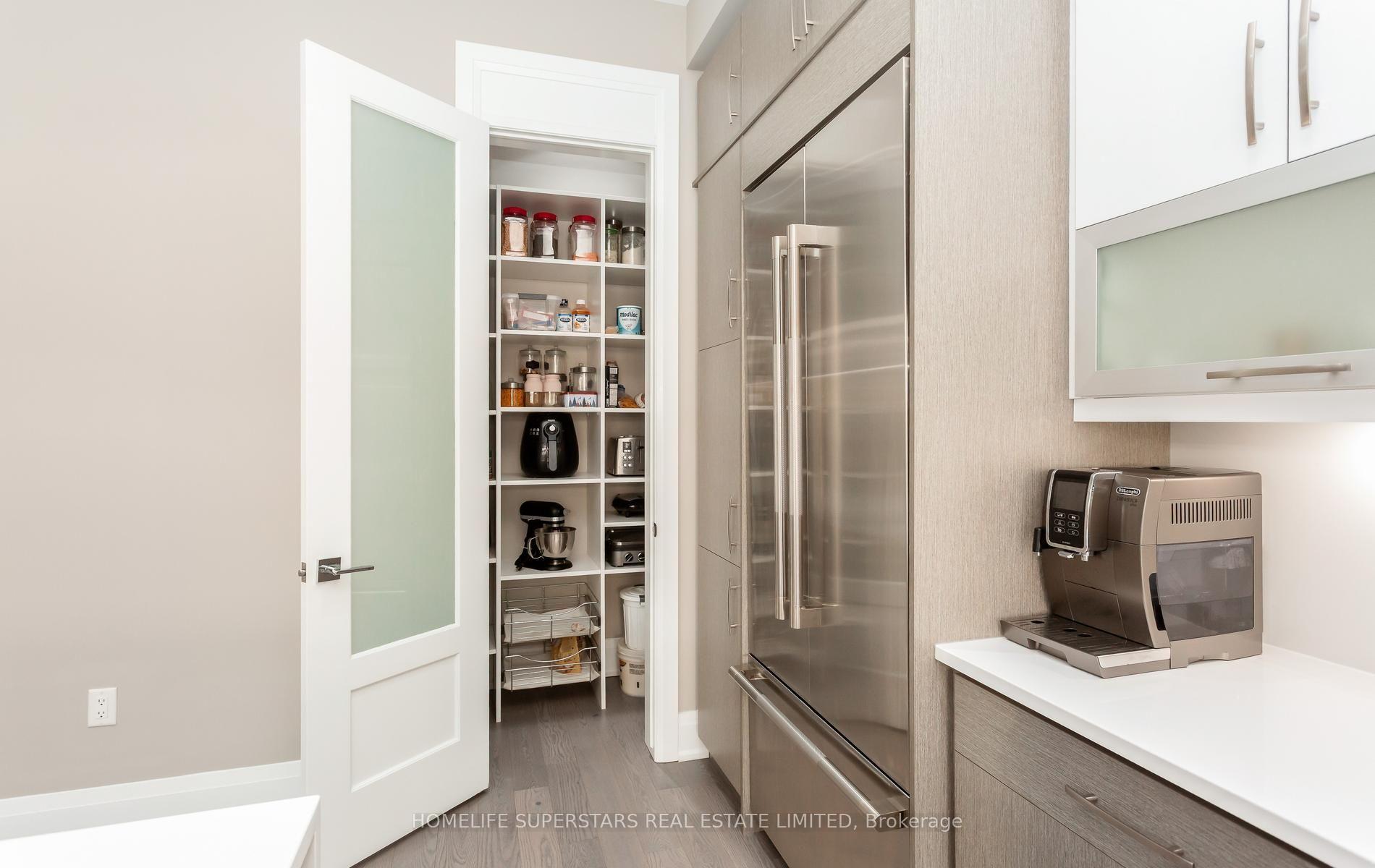 Photo 24 of 12 John Henry Street, Vaughan, Kleinburg — HOMEH