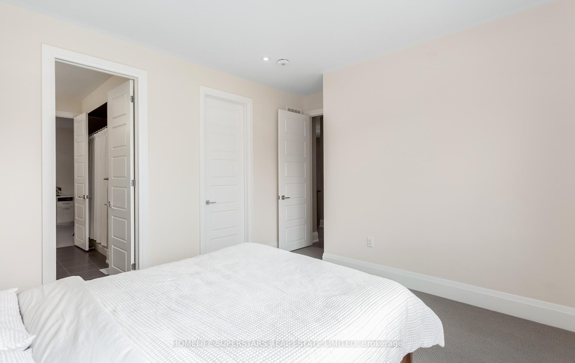 Photo 46 of 12 John Henry Street, Vaughan, Kleinburg — HOMEH