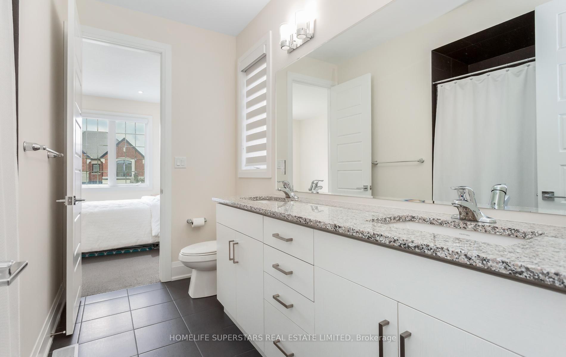 Photo 48 of 12 John Henry Street, Vaughan, Kleinburg — HOMEH