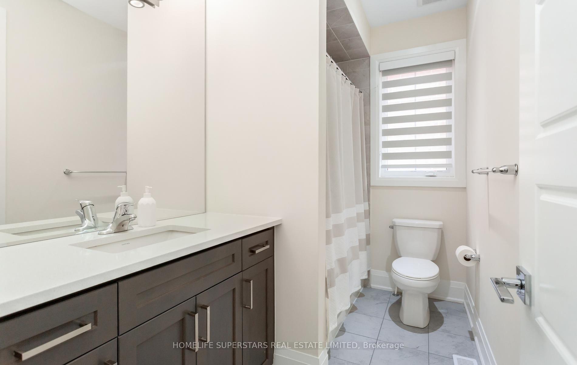 Photo 54 of 12 John Henry Street, Vaughan, Kleinburg — HOMEH