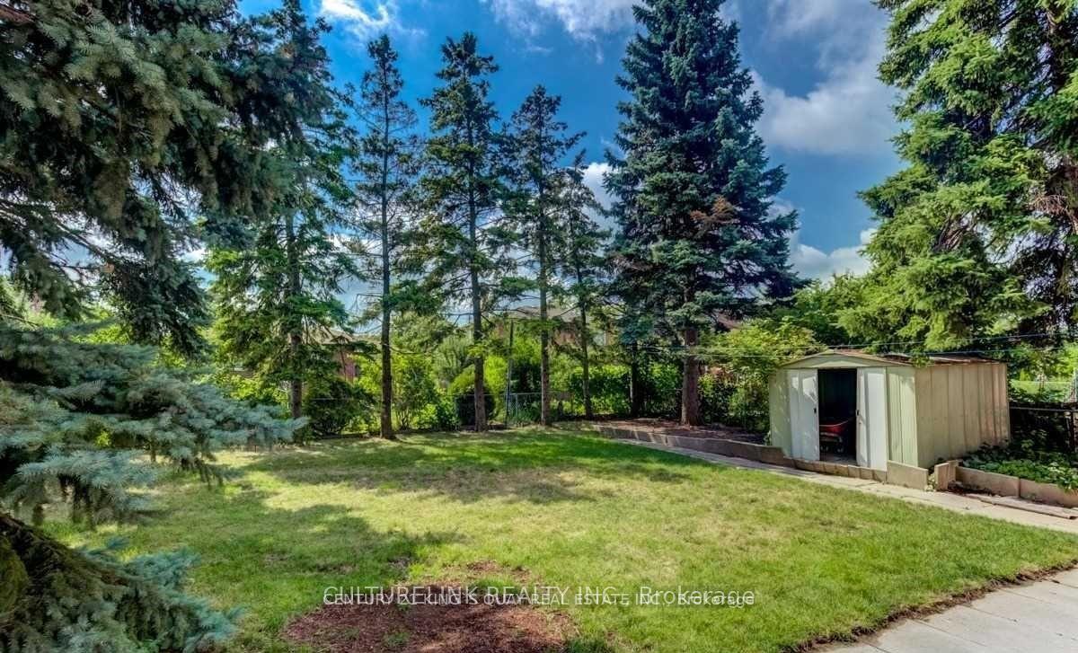 Photo 6 of Unit Lower, 11 Bowhill Crescent, North York, Pleasant View — HOMEH