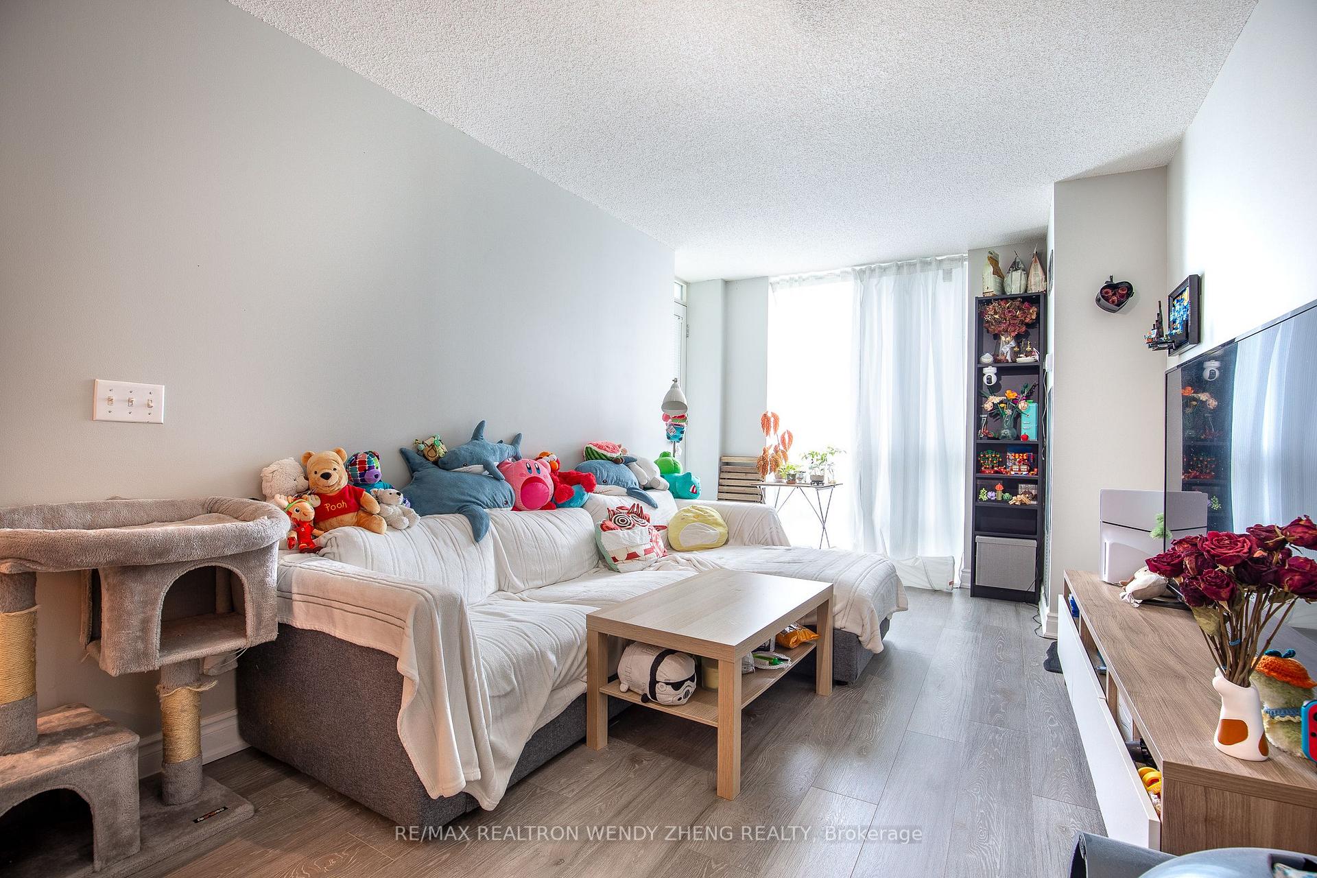 Photo 7 of Unit 208, 28 Olive Avenue, North York, Willowdale East — HOMEH