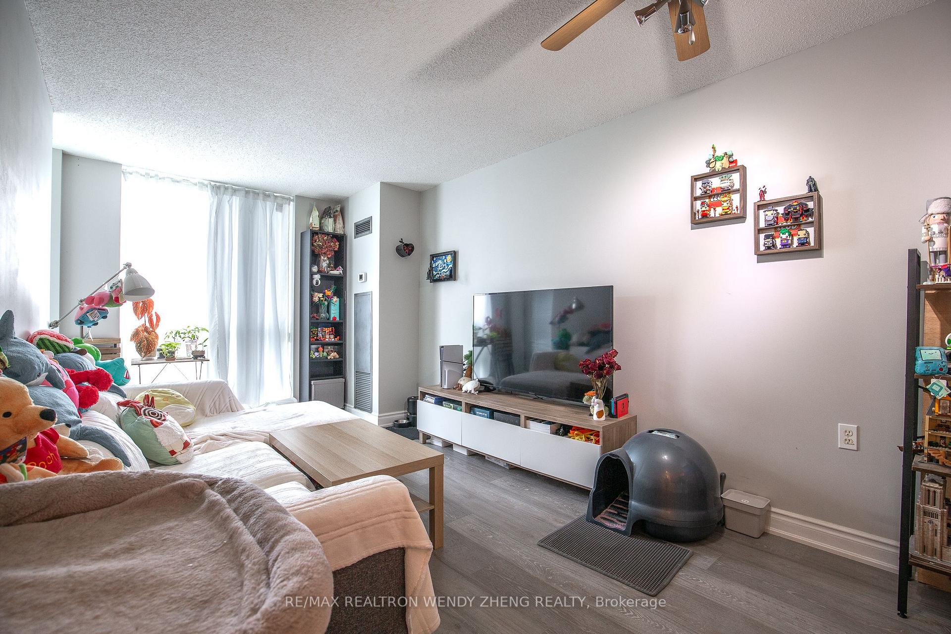 Photo 15 of Unit 208, 28 Olive Avenue, North York, Willowdale East — HOMEH