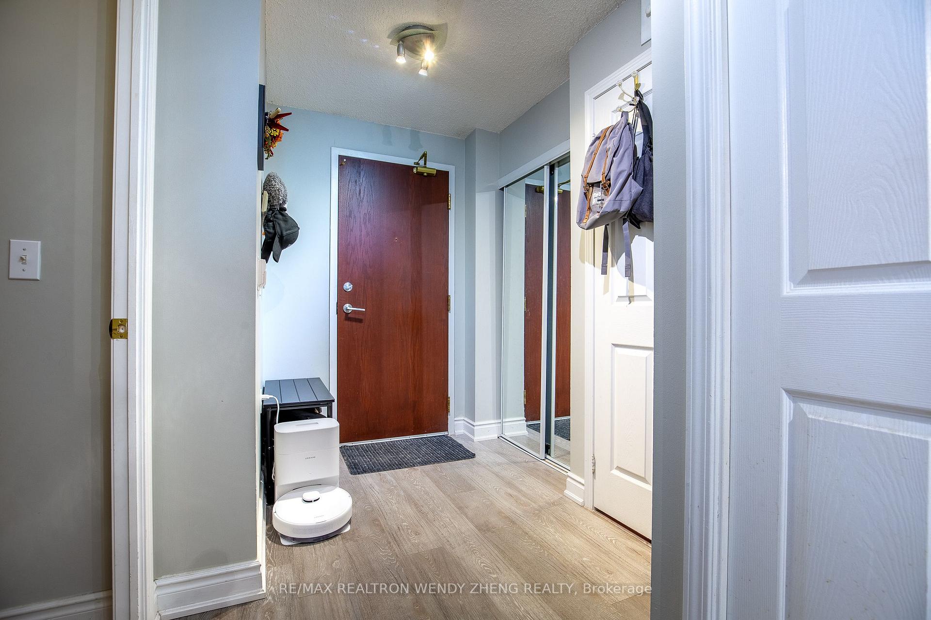 Photo 16 of Unit 208, 28 Olive Avenue, North York, Willowdale East — HOMEH