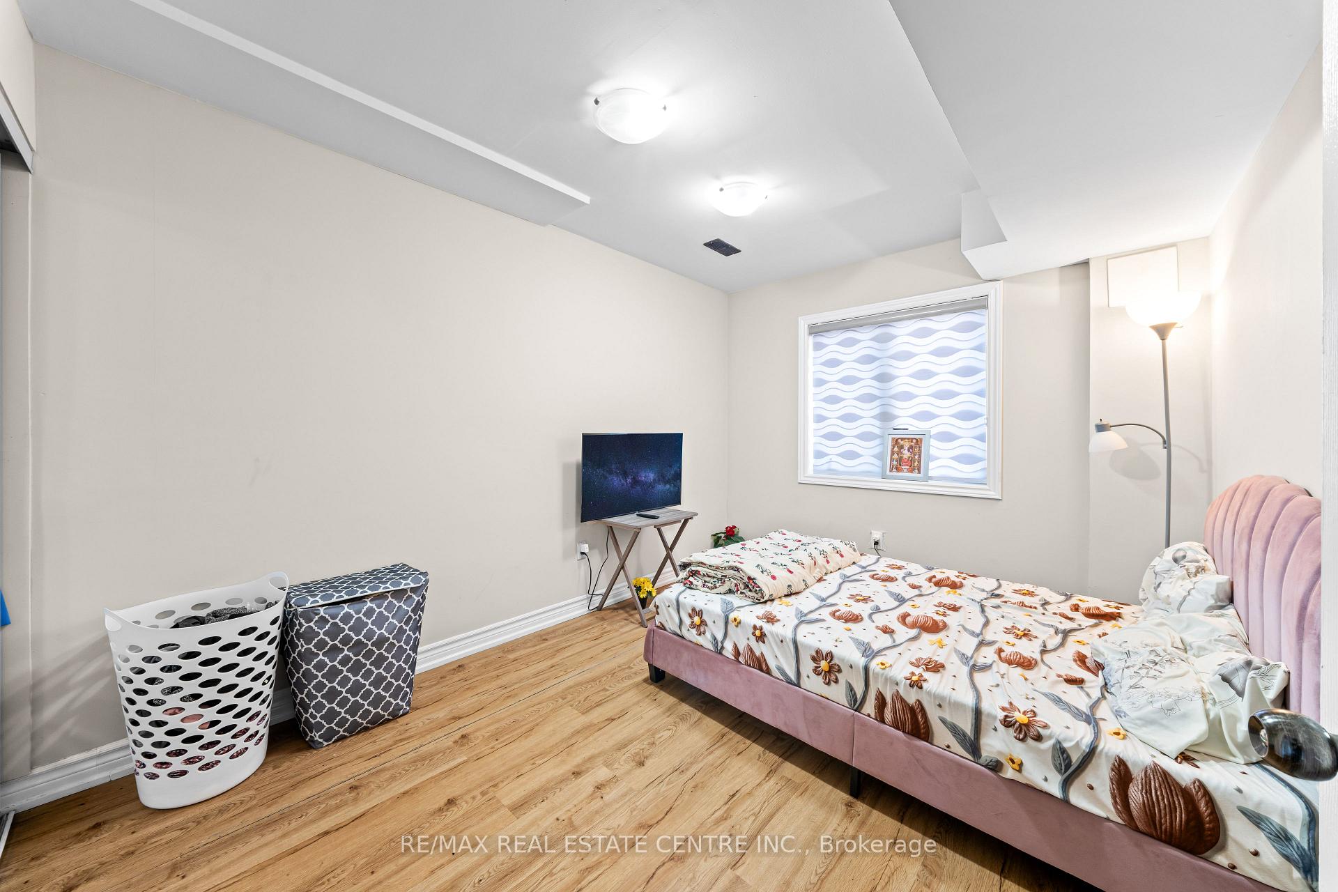 Photo 33 of 42 Domenico Crescent, Brampton, Bram East — HOMEH