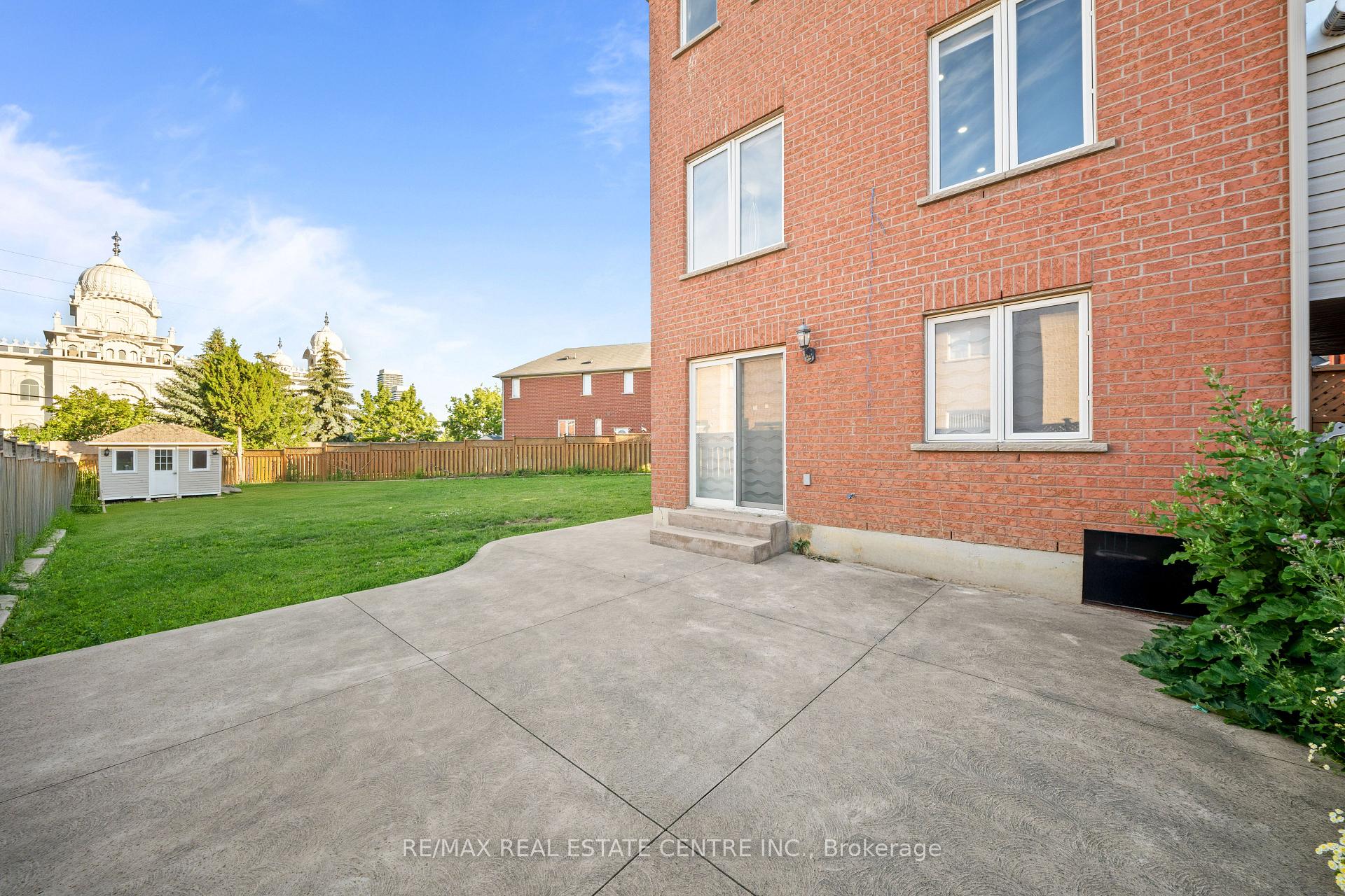 Photo 38 of 42 Domenico Crescent, Brampton, Bram East — HOMEH