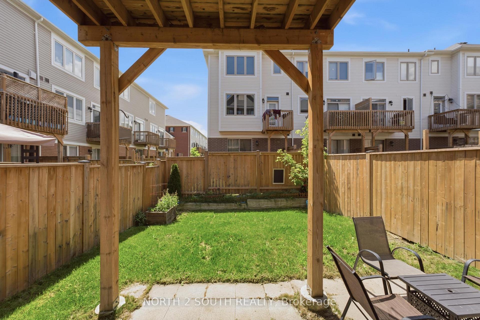 Photo 31 of 14 Snowberry Lane, Hamilton, Vincent — HOMEH