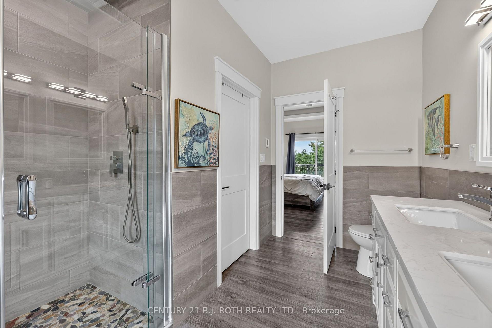Photo 23 of 244 Frank Street, Midland — HOMEH