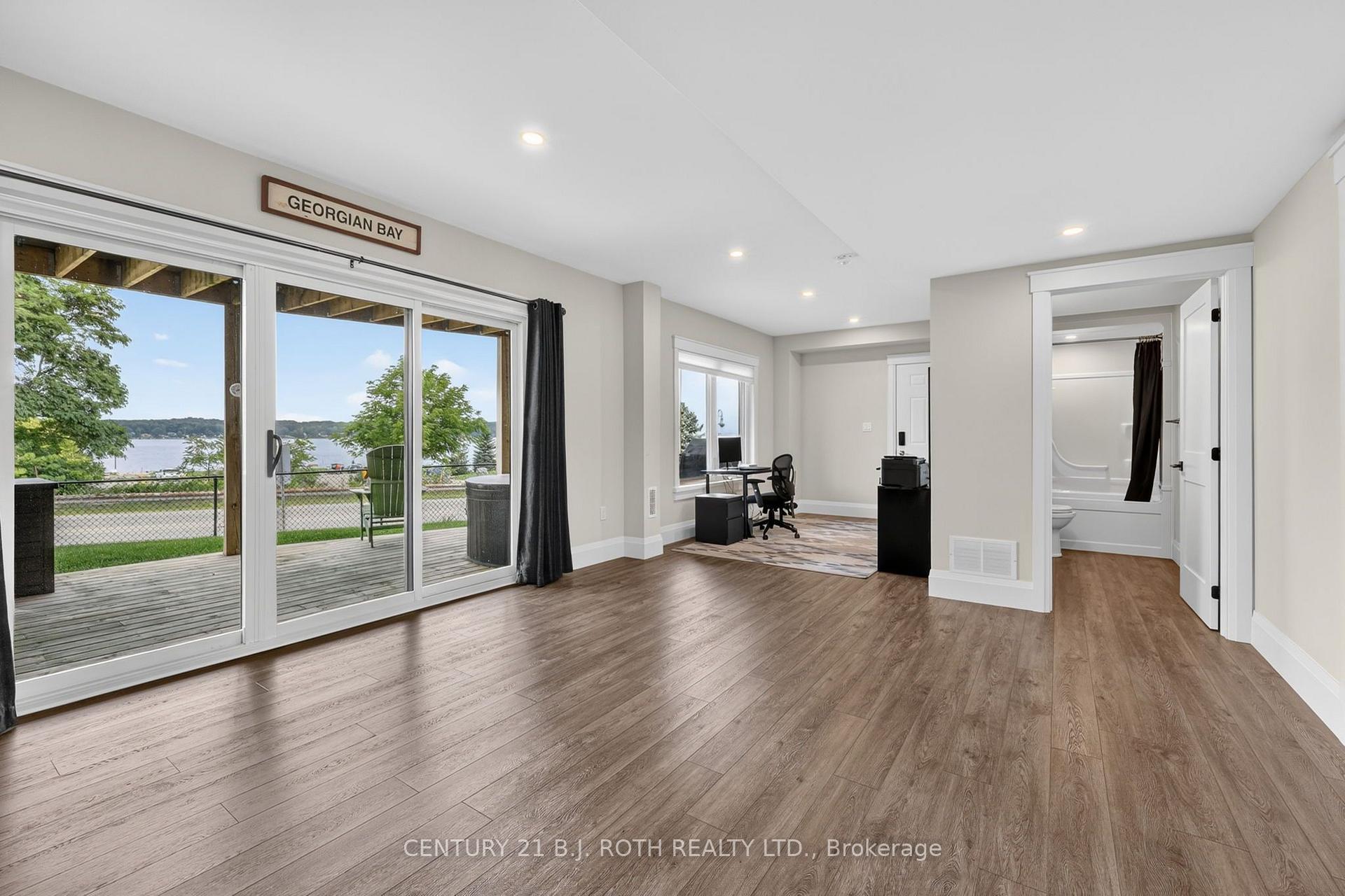Photo 33 of 244 Frank Street, Midland — HOMEH