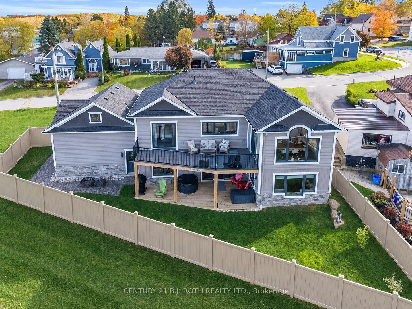 Photo 47 of 244 Frank Street, Midland — HOMEH