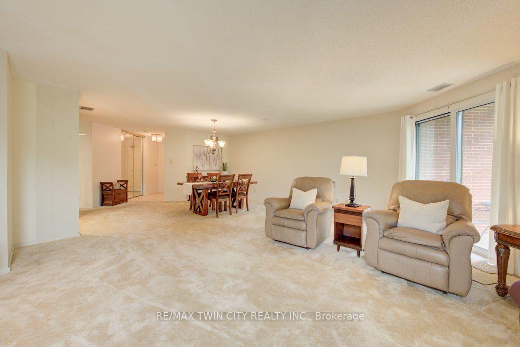 Photo 12 of Unit 32, 52 Blue Springs Drive, Waterloo, Colonial Acres — HOMEH