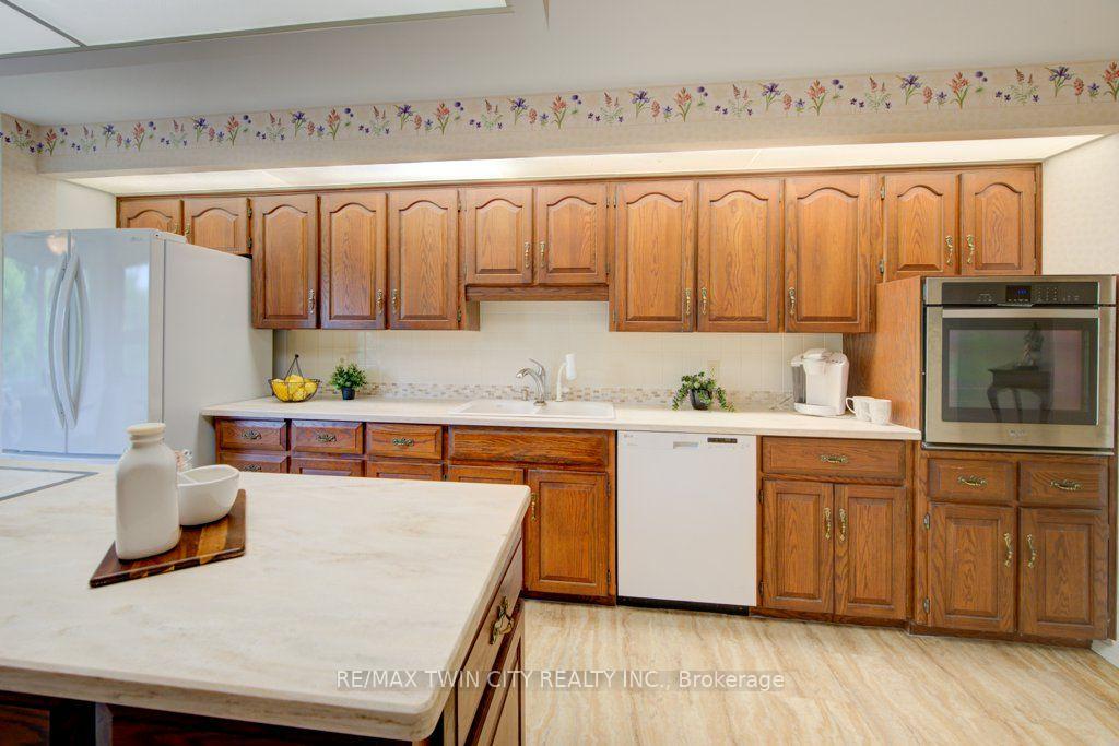 Photo 14 of Unit 32, 52 Blue Springs Drive, Waterloo, Colonial Acres — HOMEH