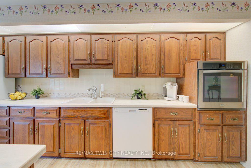Photo 15 of Unit 32, 52 Blue Springs Drive, Waterloo, Colonial Acres — HOMEH