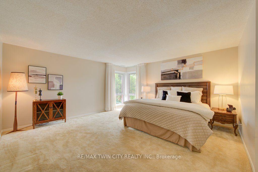 Photo 23 of Unit 32, 52 Blue Springs Drive, Waterloo, Colonial Acres — HOMEH